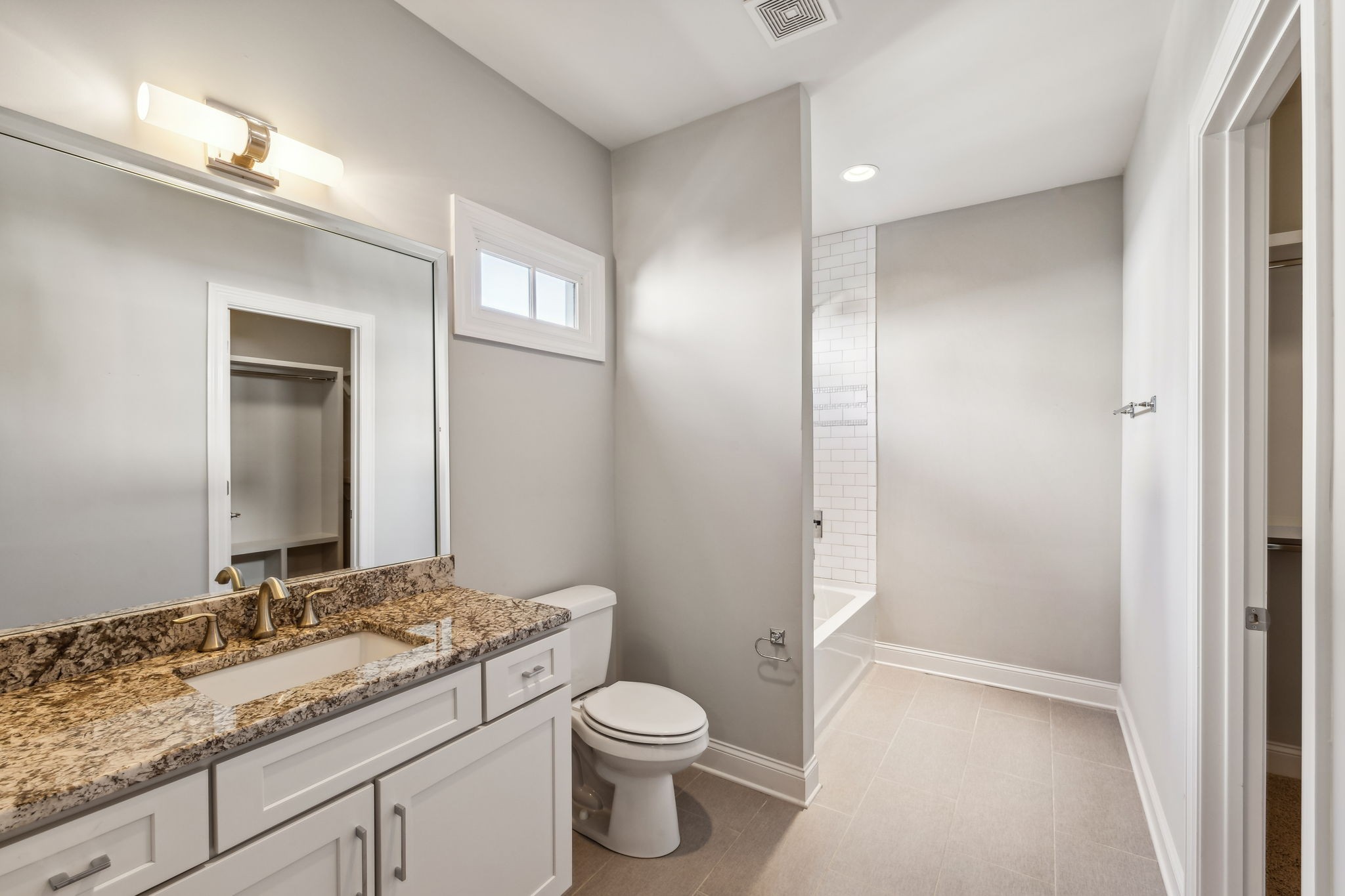 2032 Castleman Dr Unit: A