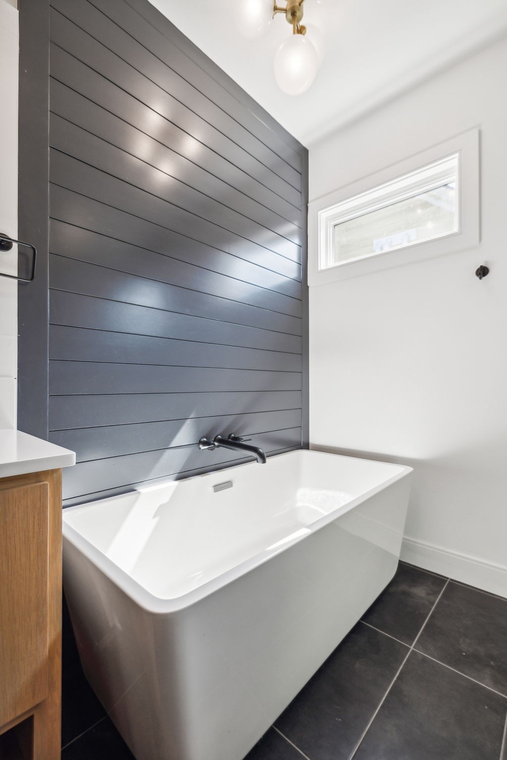 407 Saint Francis Ave Unit: A