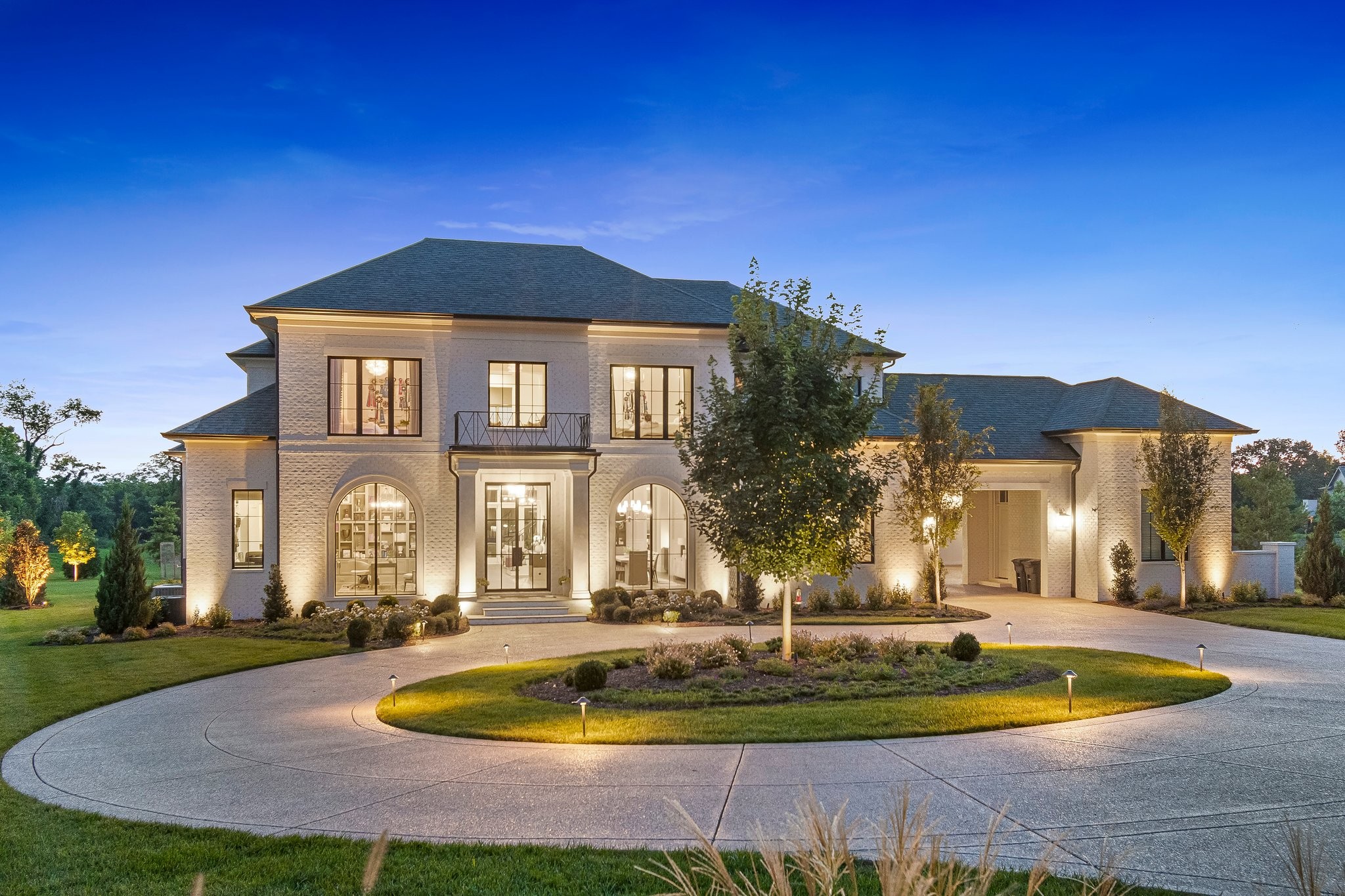 9267 Fordham Dr