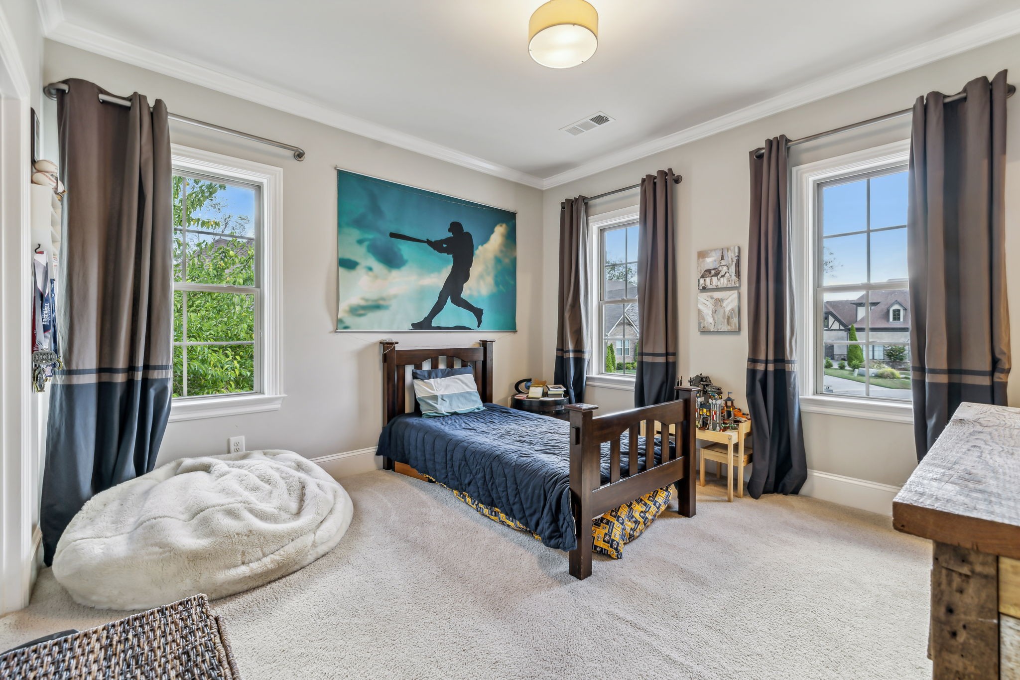 1517 Registry Row