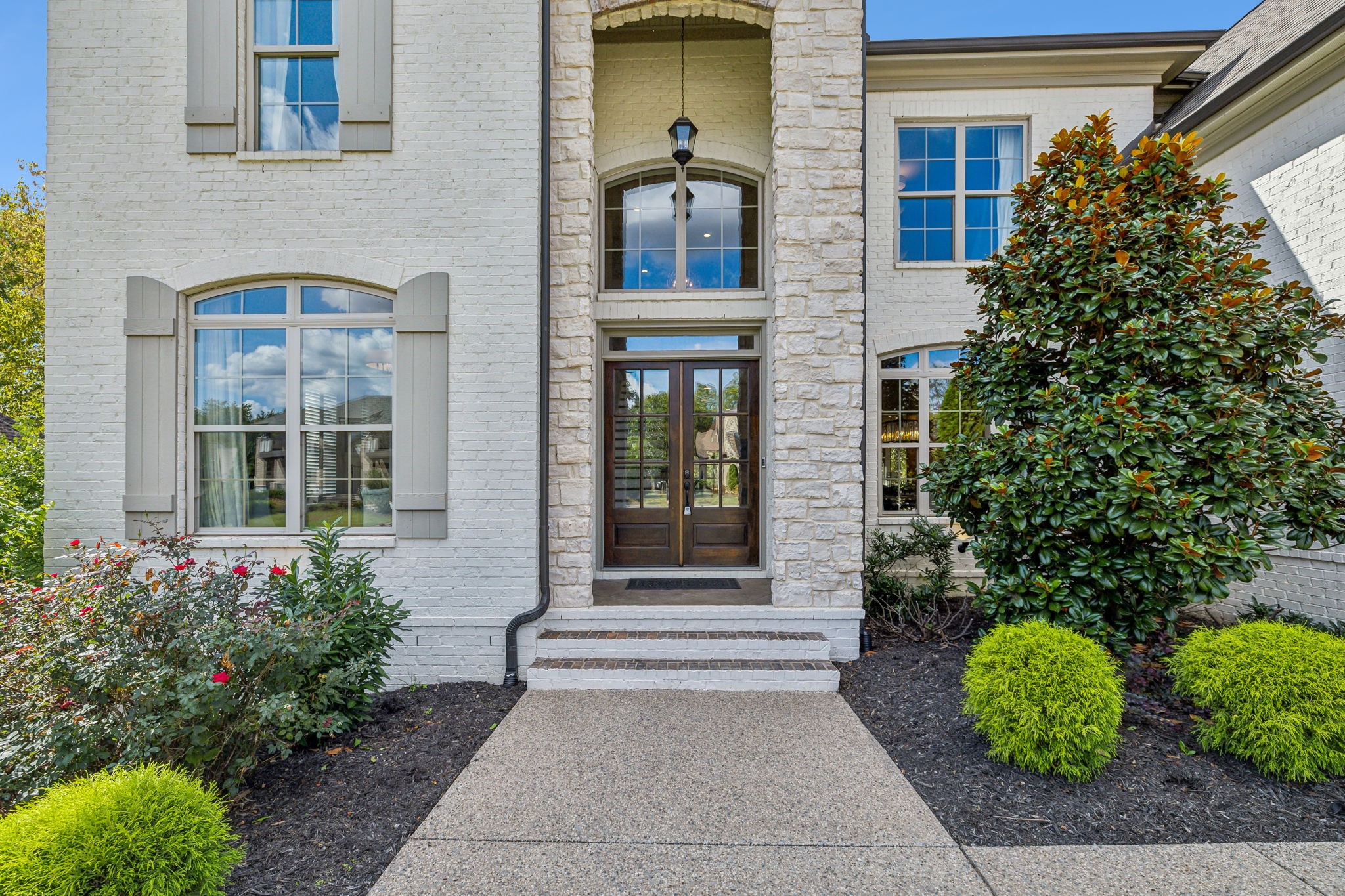 1517 Registry Row