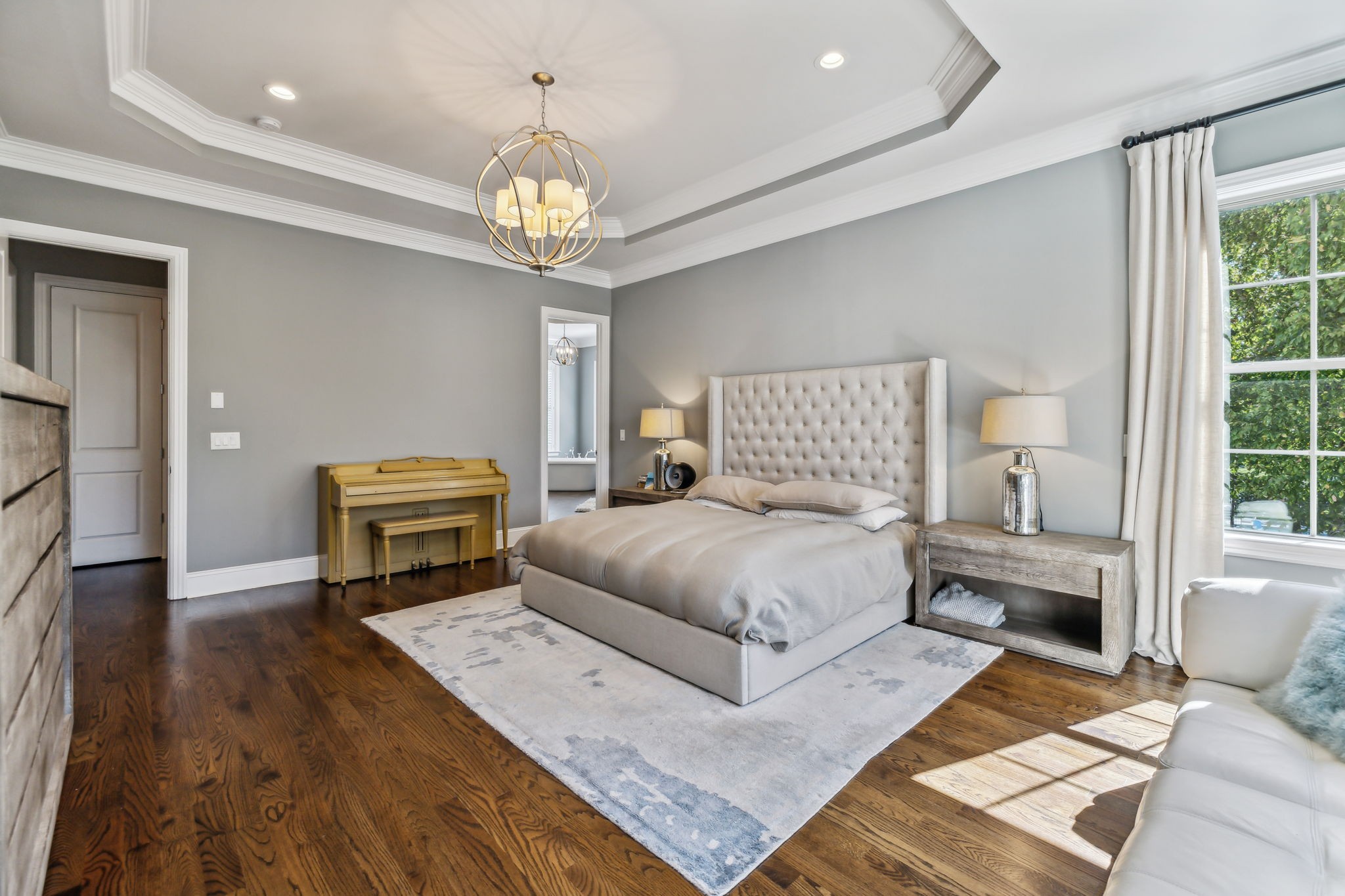 1517 Registry Row