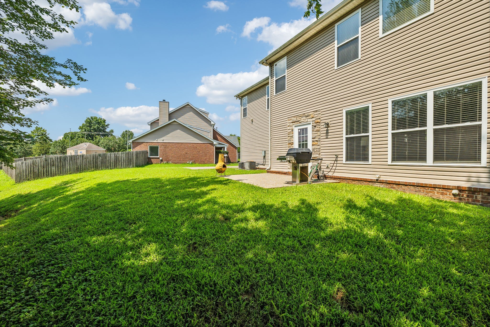 1833 Woodland Farms Ct