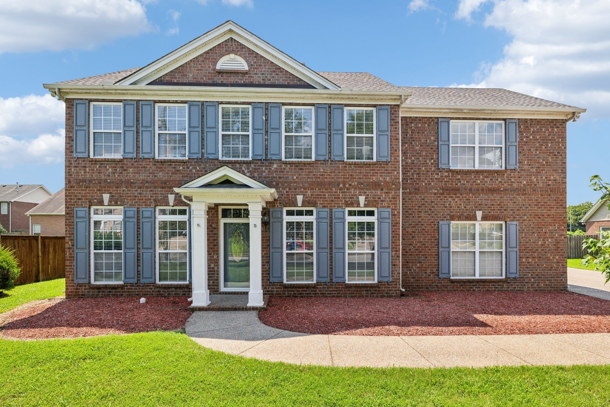 1833 Woodland Farms Ct