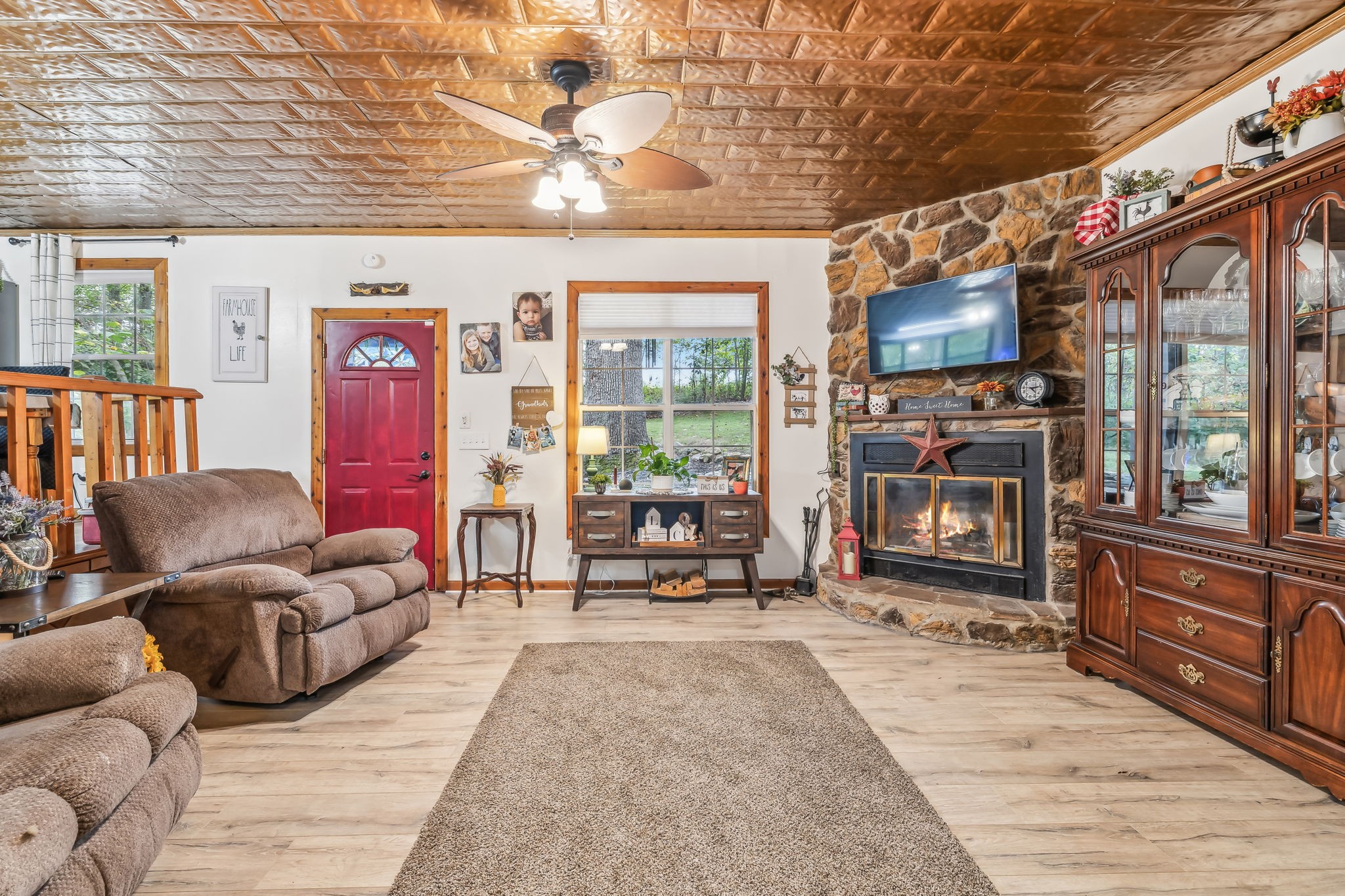 2727 Greer Rd