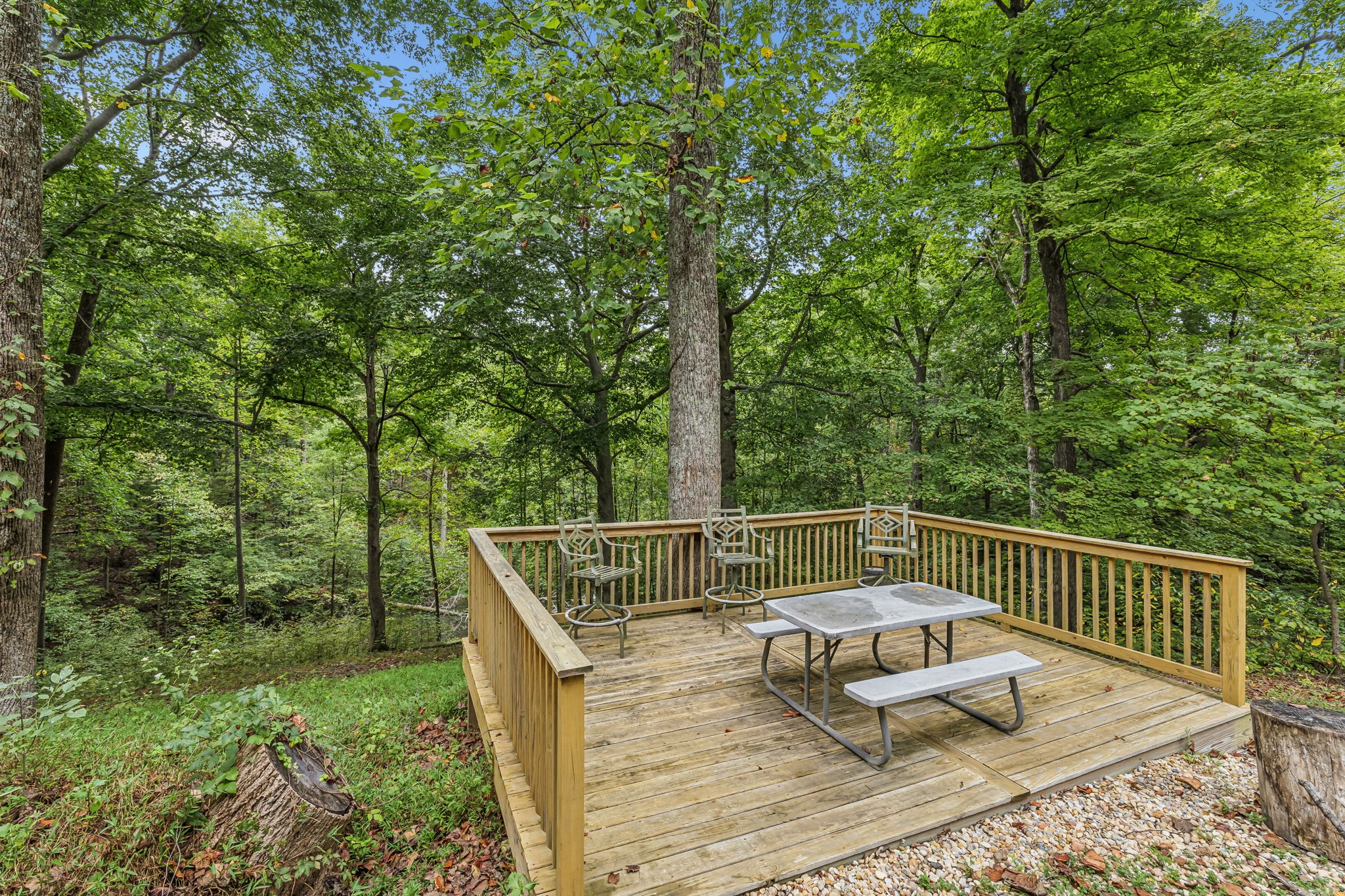 2727 Greer Rd