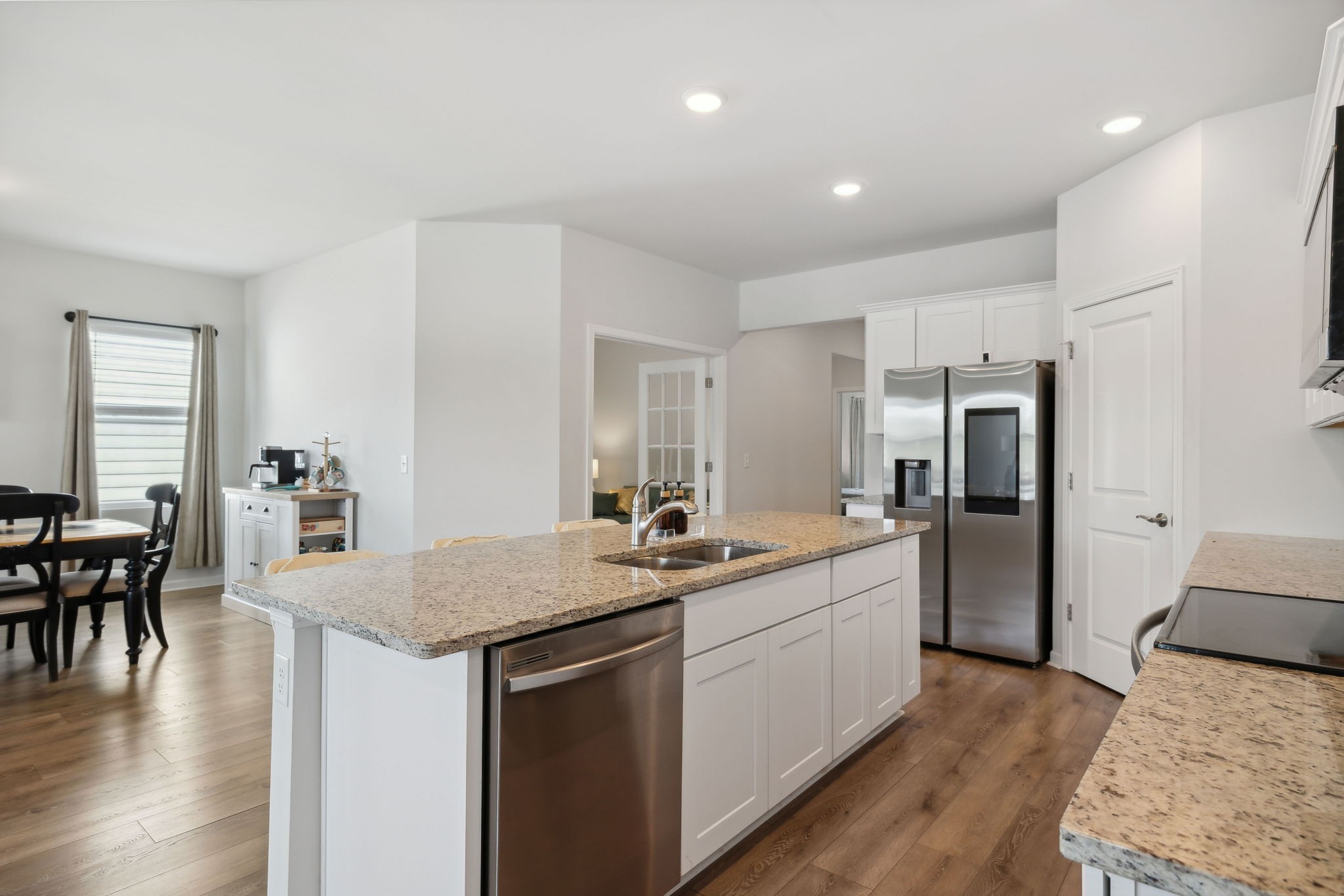 3421 Hattie Ln