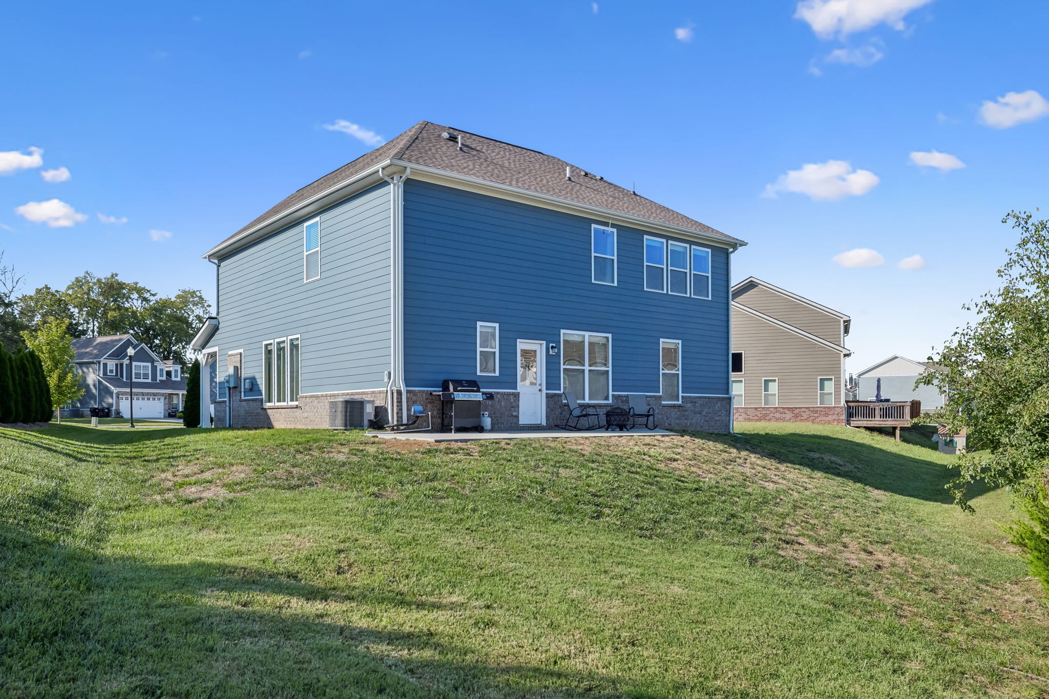 1606 Lannister Ave