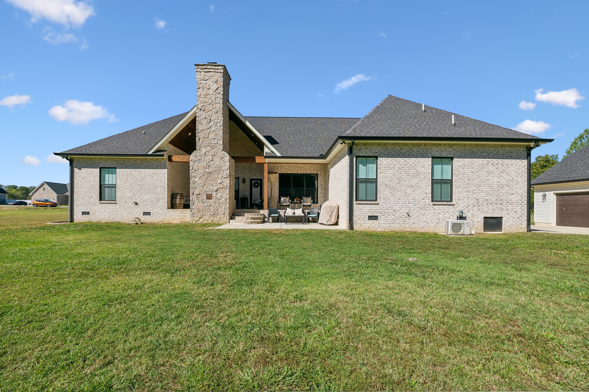 1338 Norton Rd