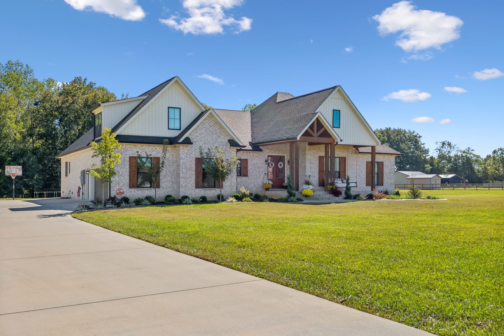 1338 Norton Rd
