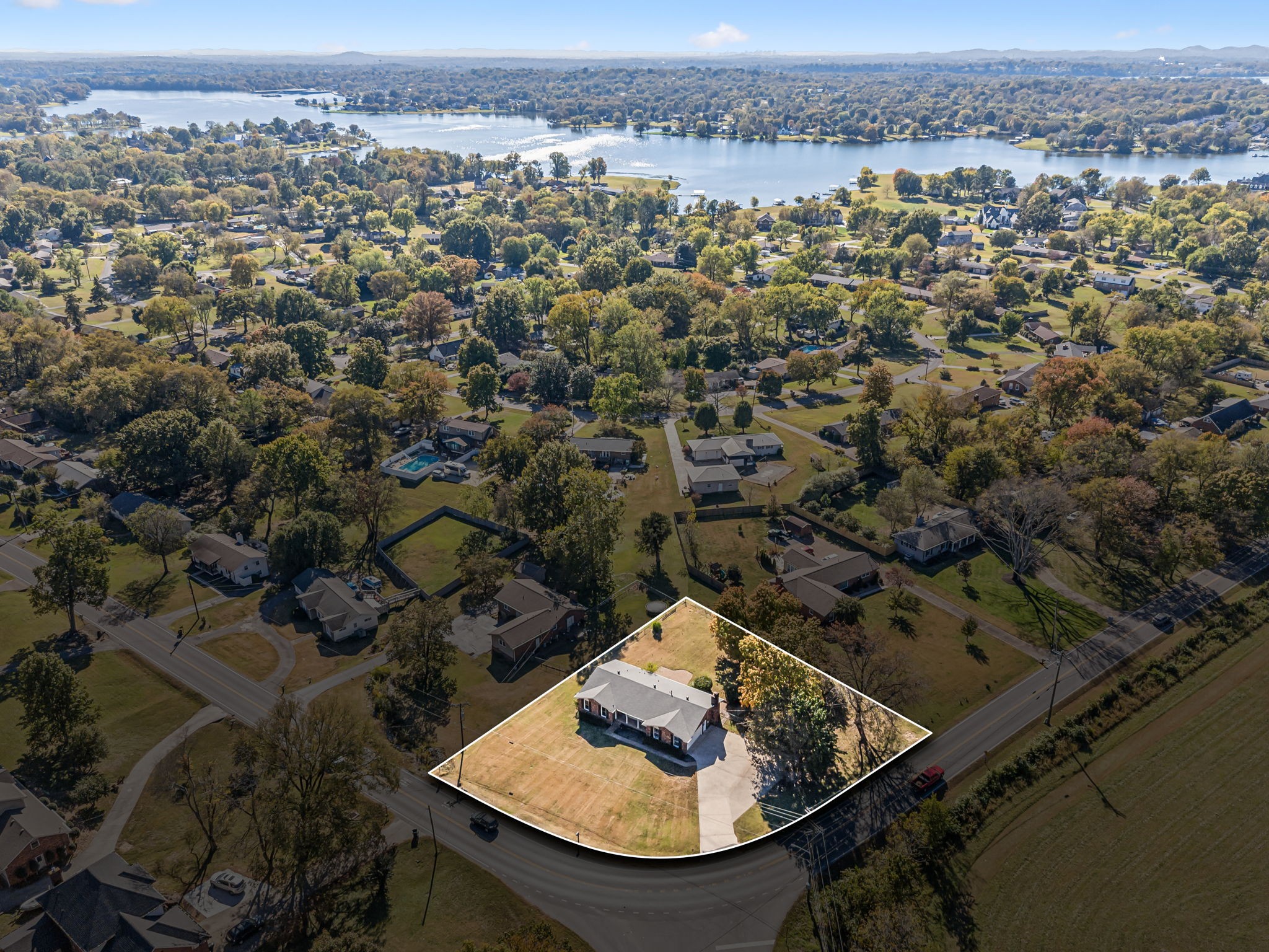132 East Dr