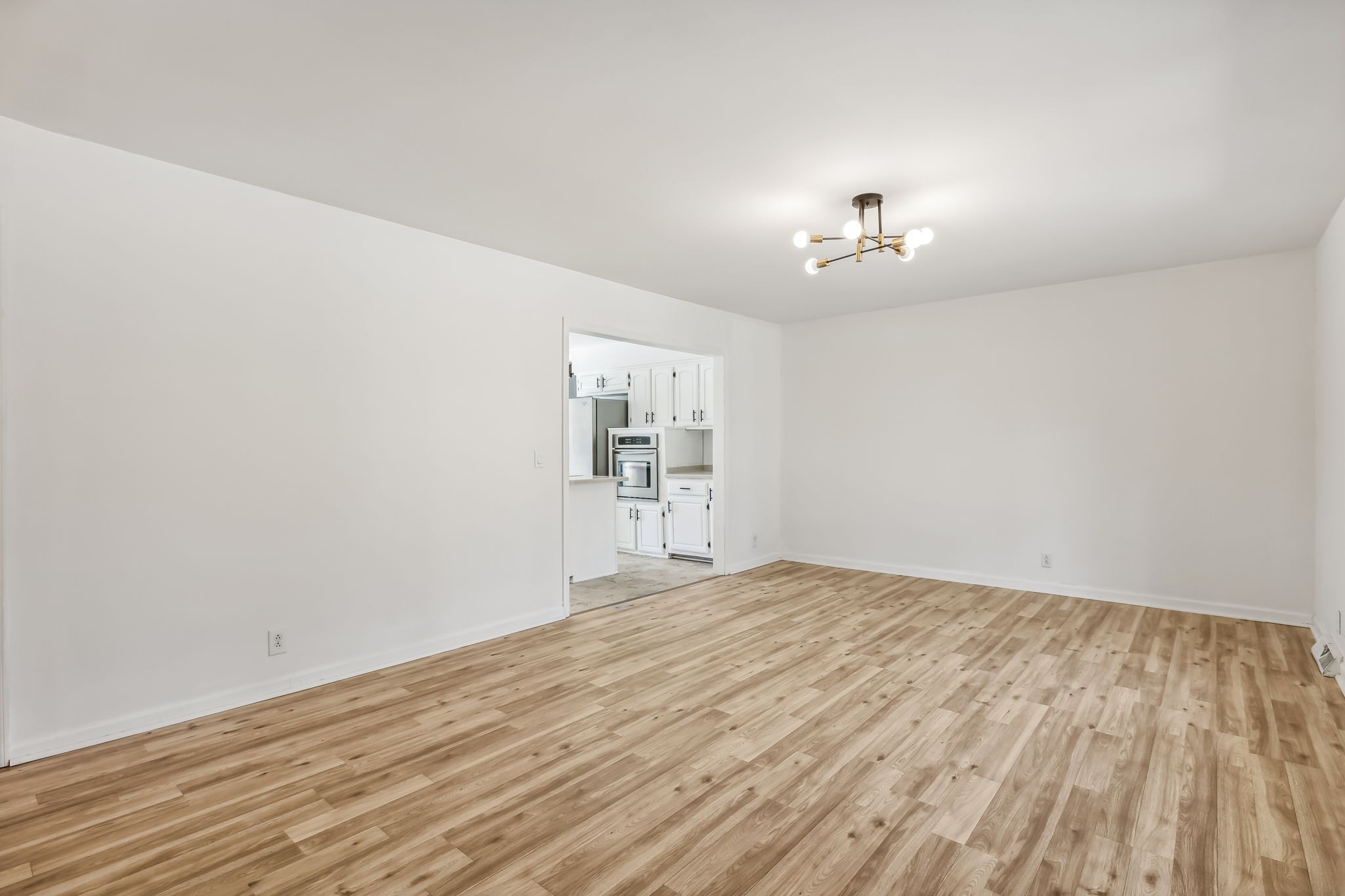 132 East Dr