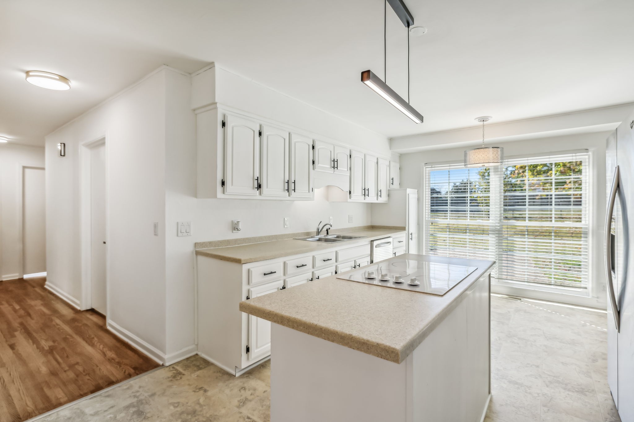 132 East Dr