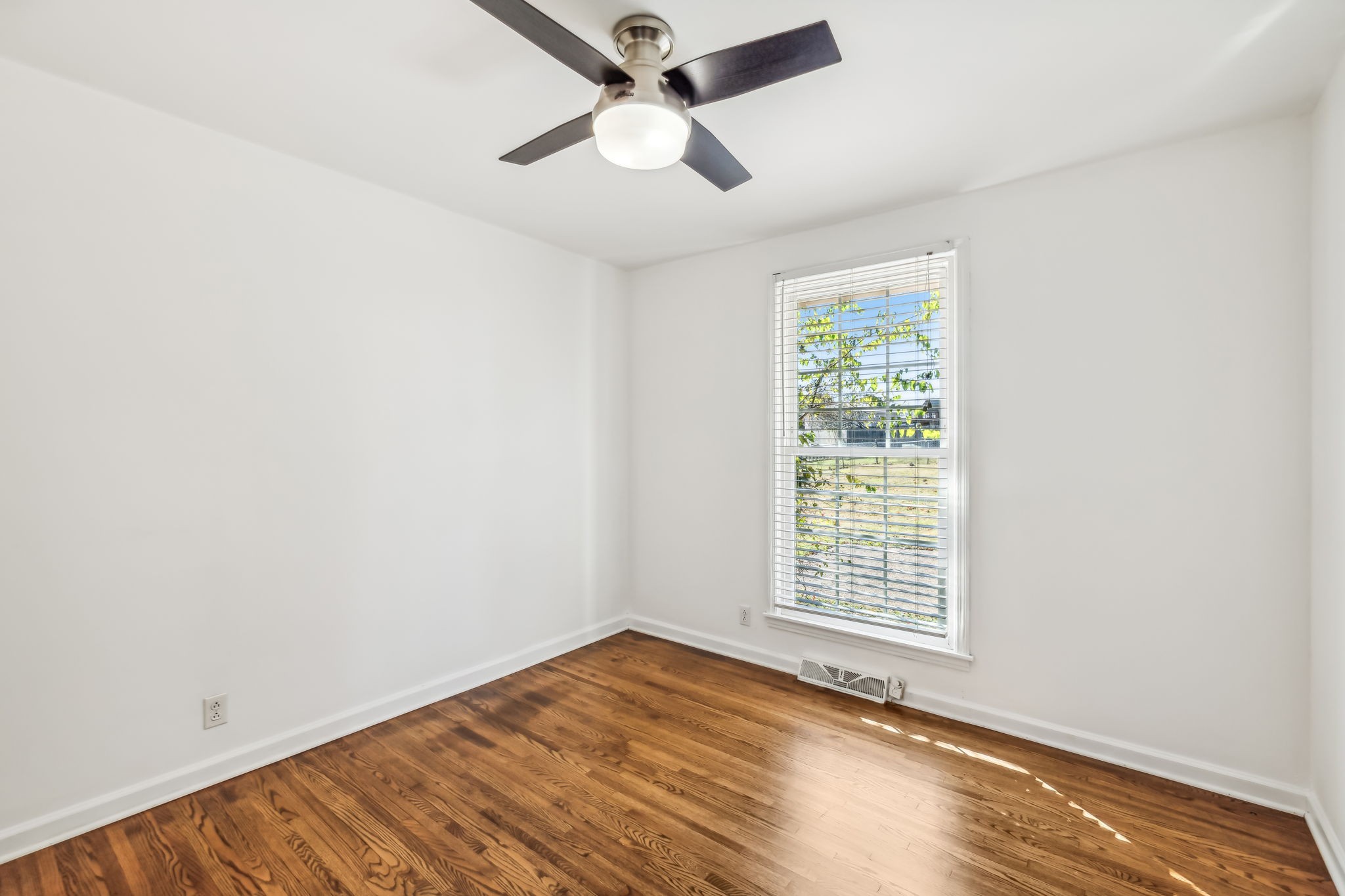 132 East Dr