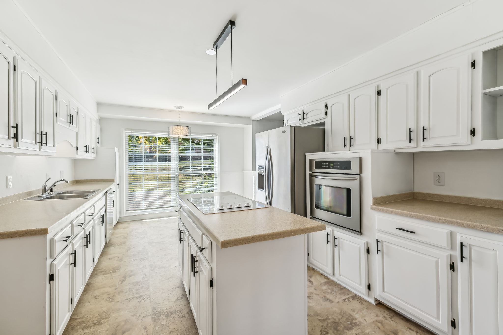 132 East Dr