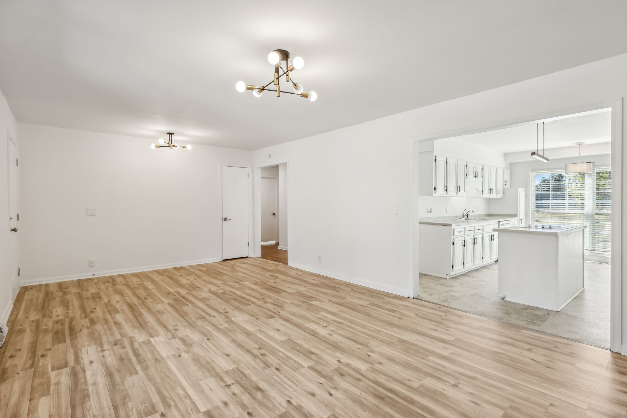 132 East Dr