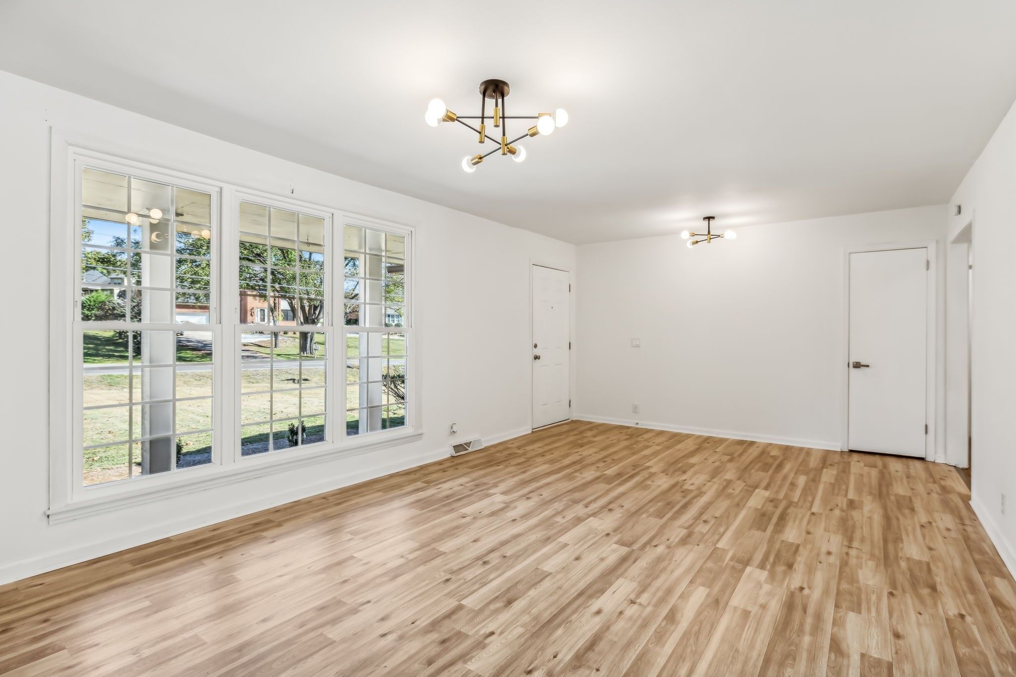 132 East Dr