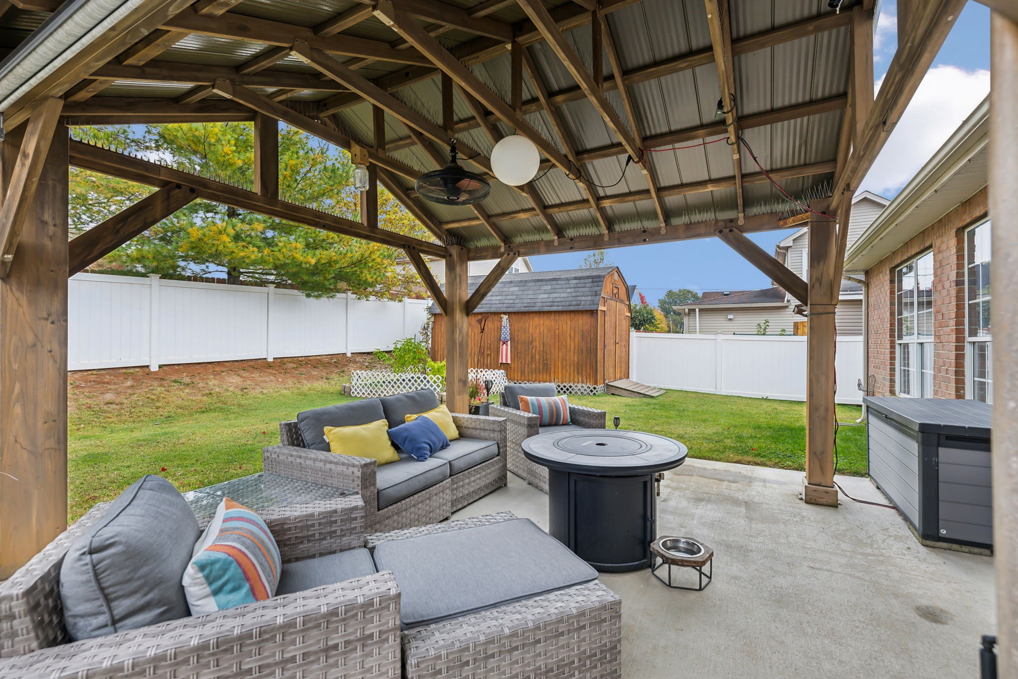 2171 Spring Hill Cir