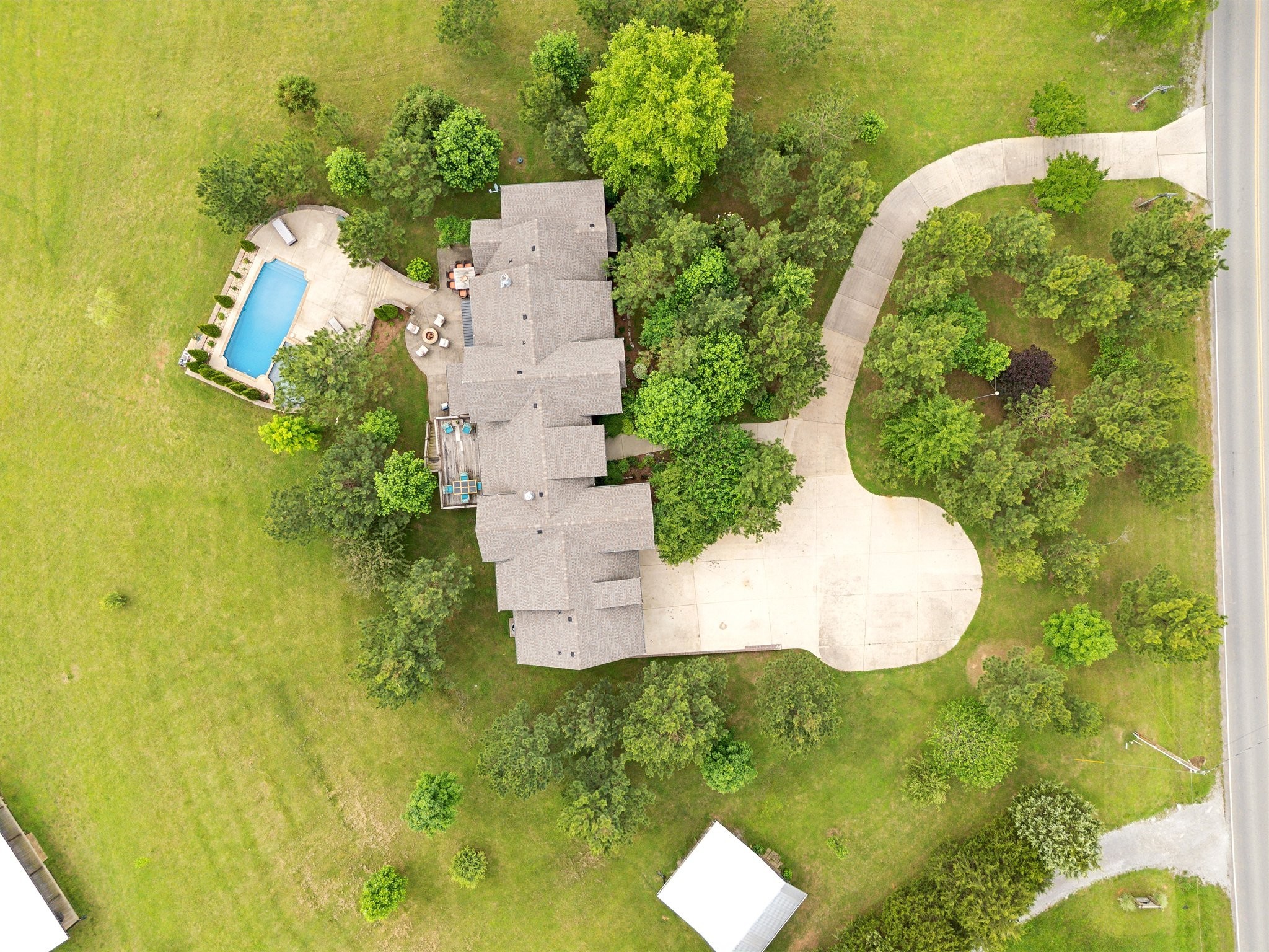 4032 Coles Ferry Pike
