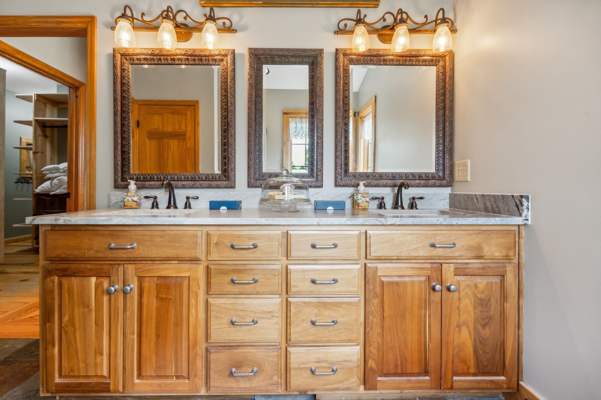 4032 Coles Ferry Pike