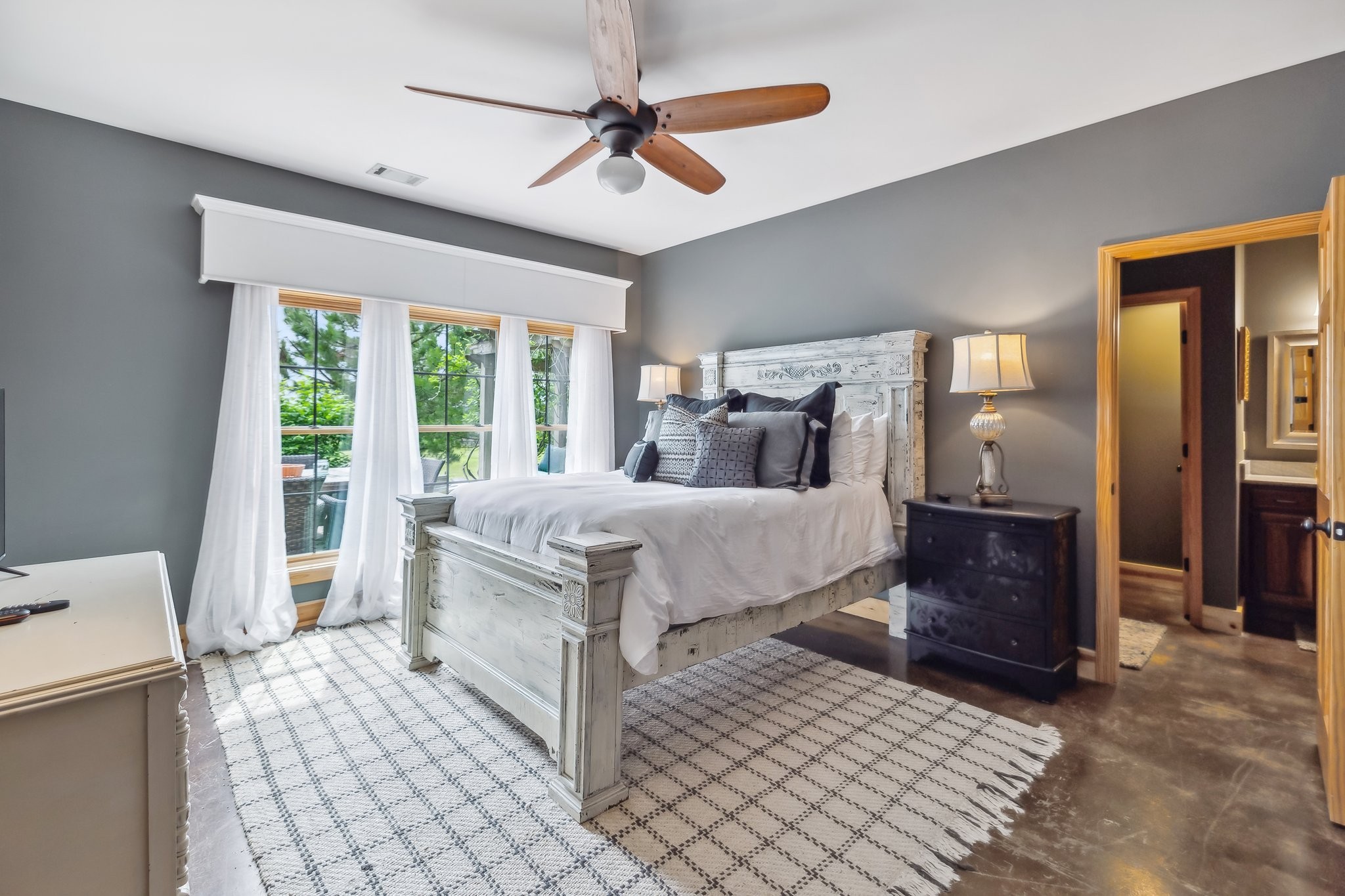 4032 Coles Ferry Pike