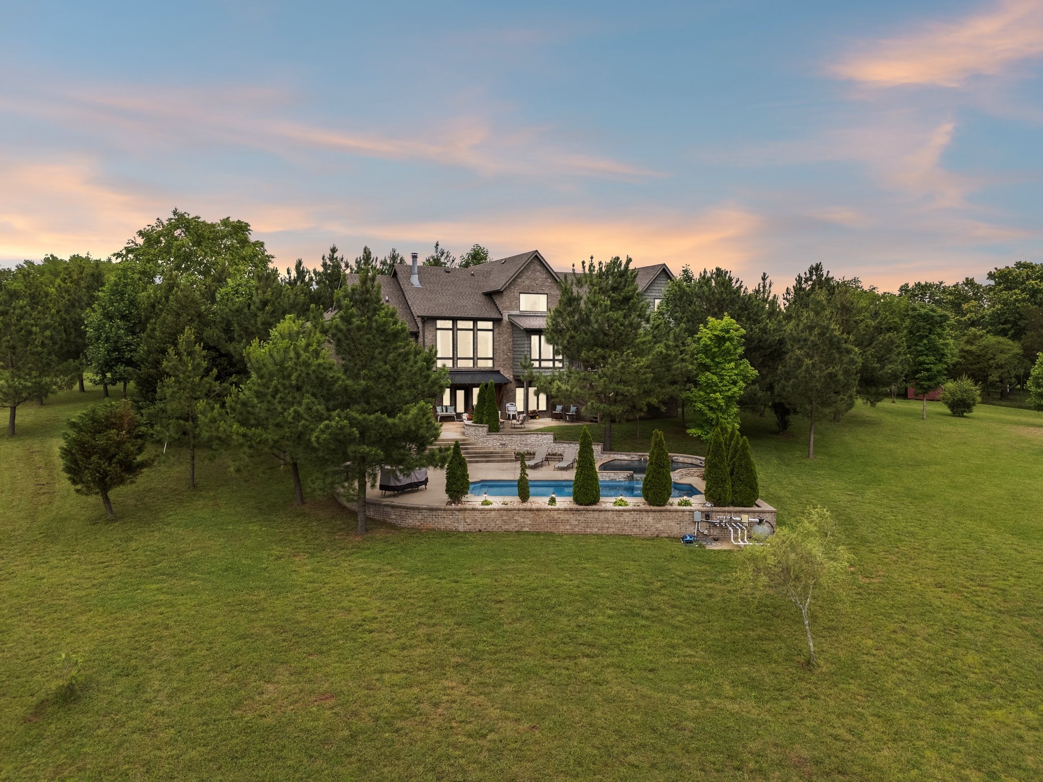 4032 Coles Ferry Pike