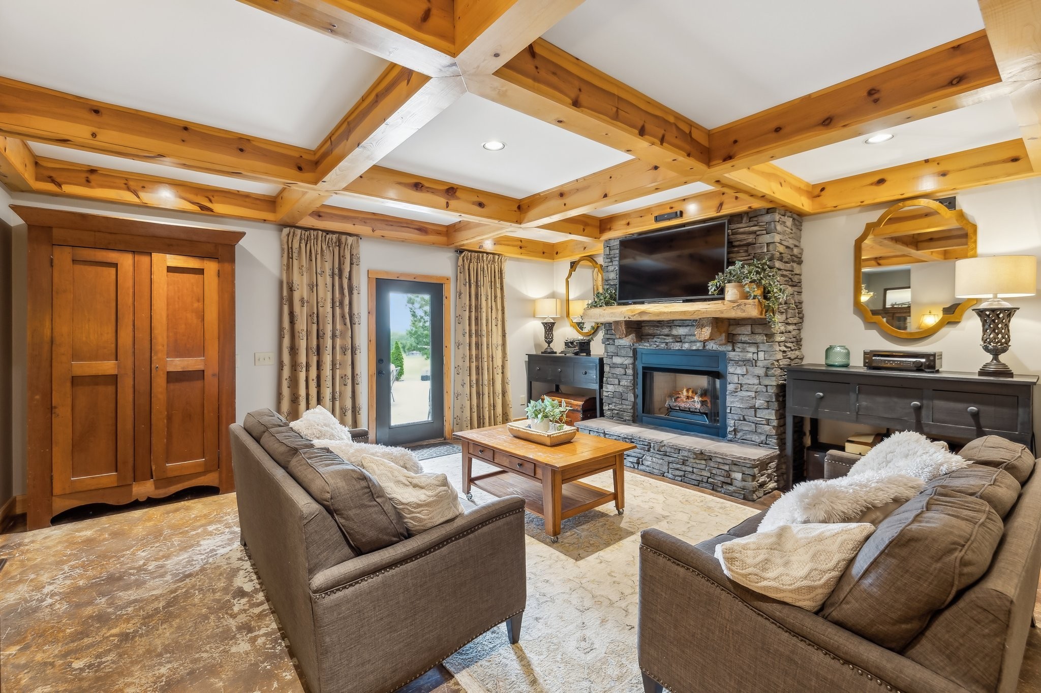 4032 Coles Ferry Pike