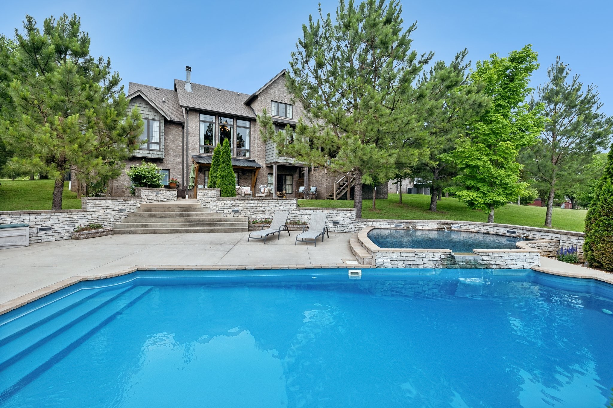 4032 Coles Ferry Pike