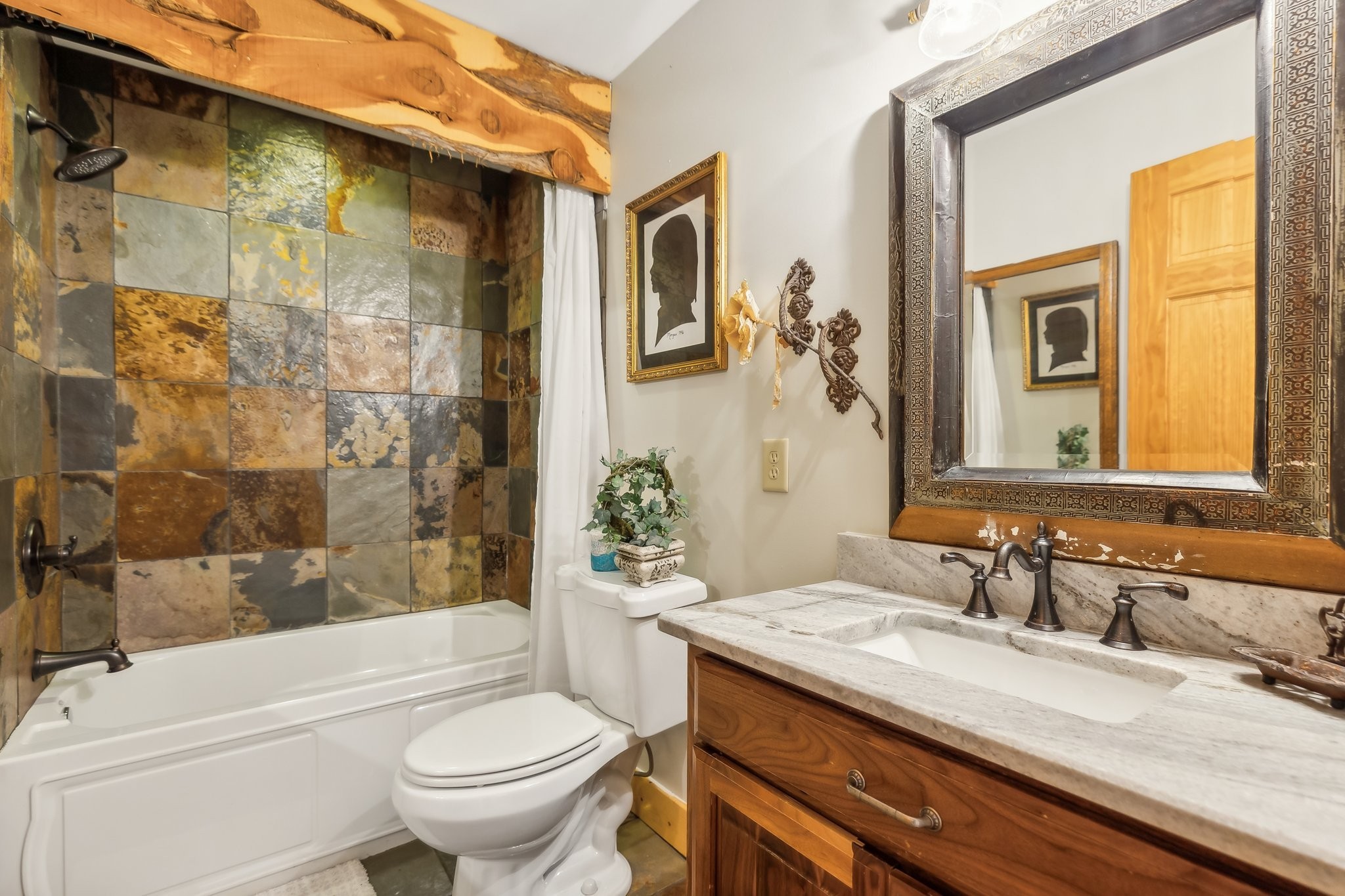 4032 Coles Ferry Pike