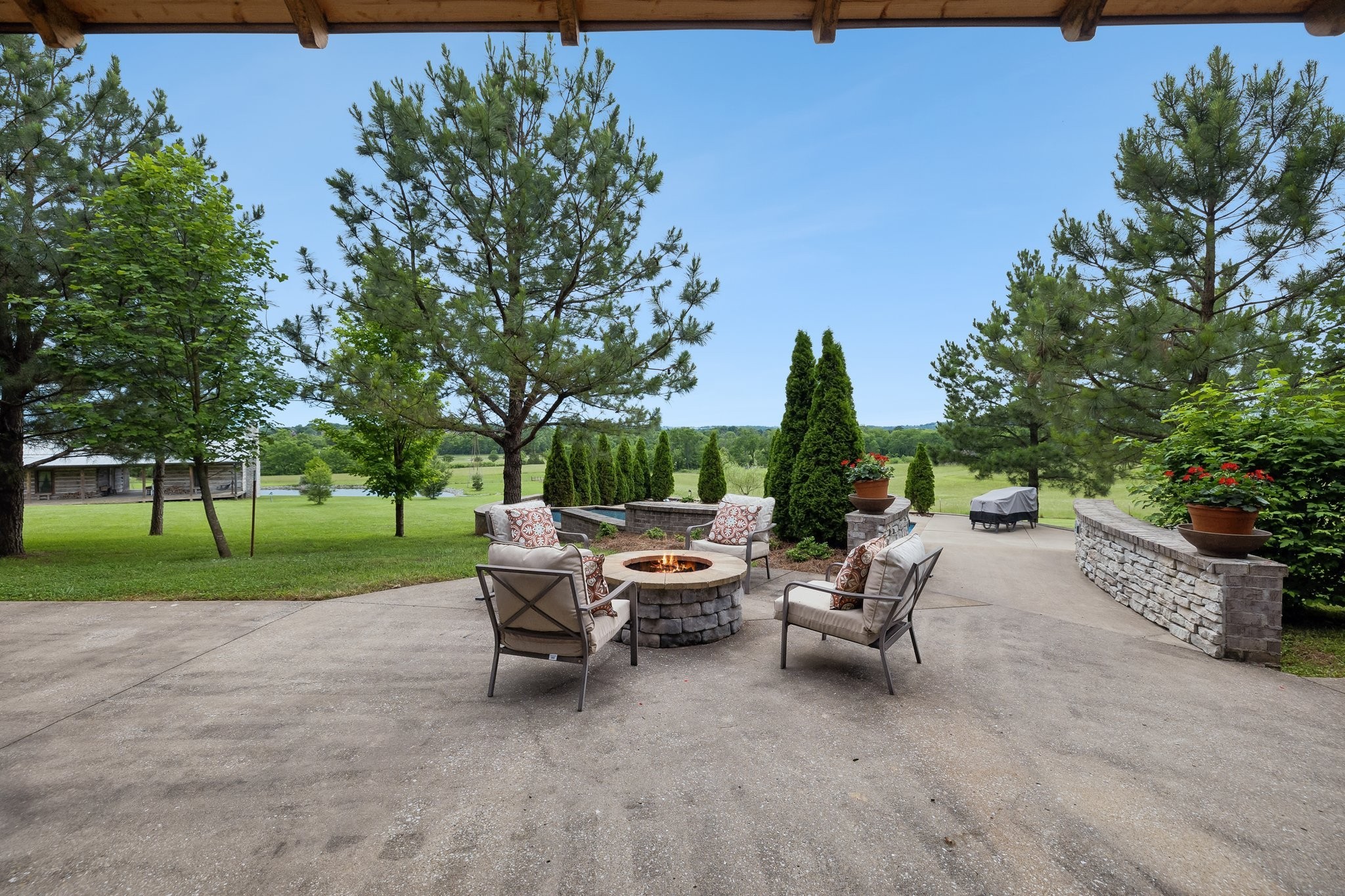 4032 Coles Ferry Pike