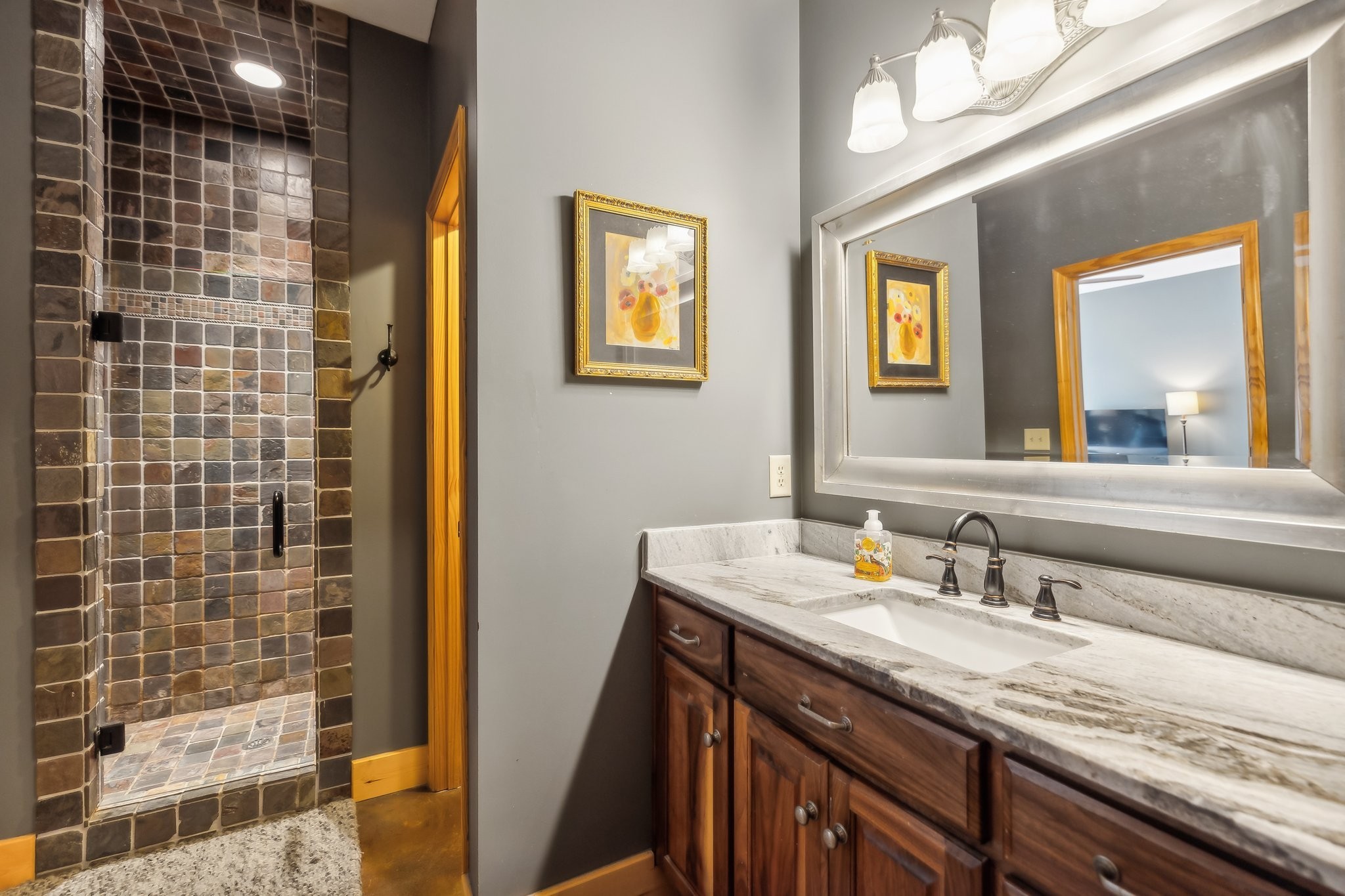 4032 Coles Ferry Pike