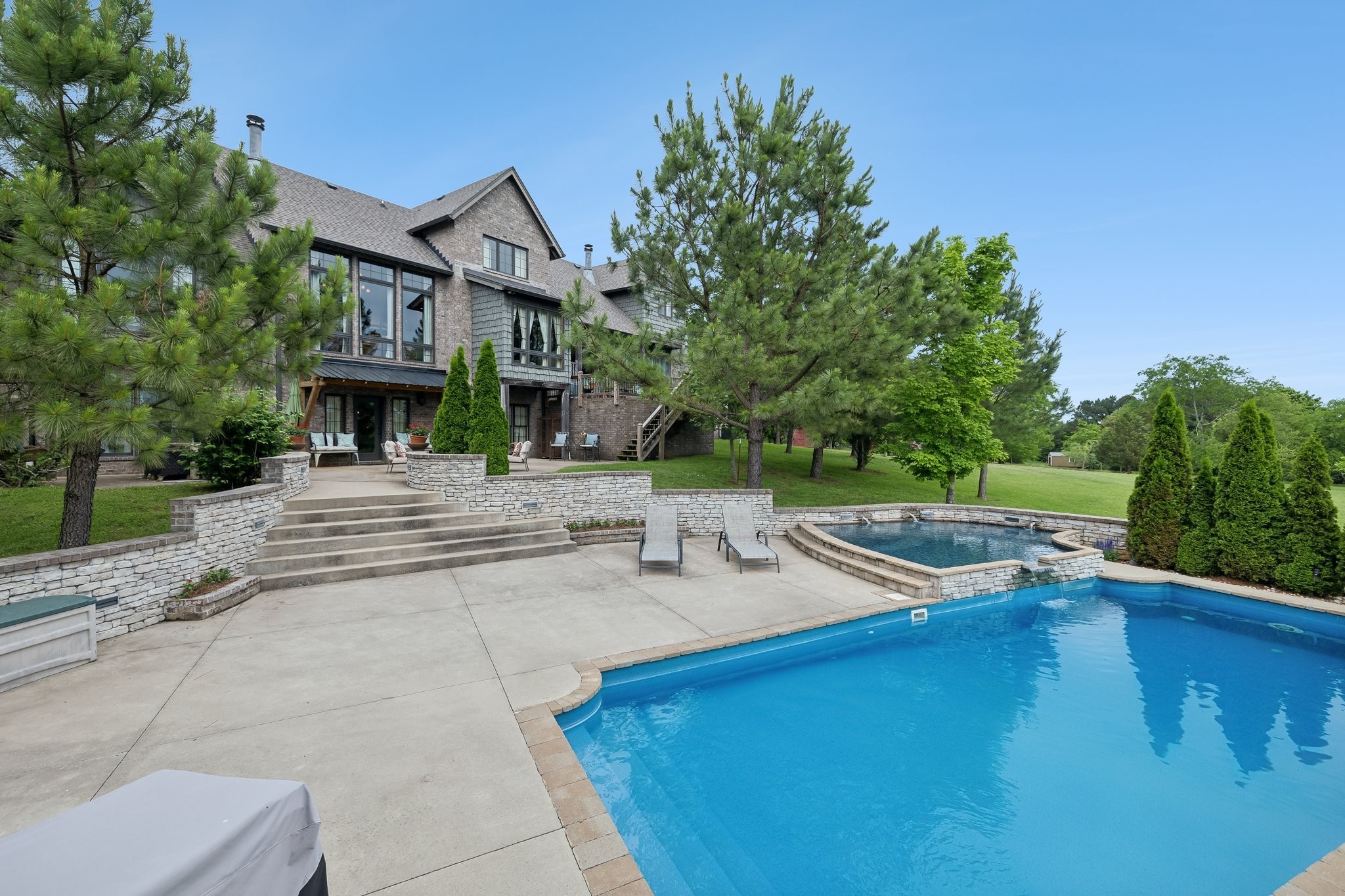 4032 Coles Ferry Pike