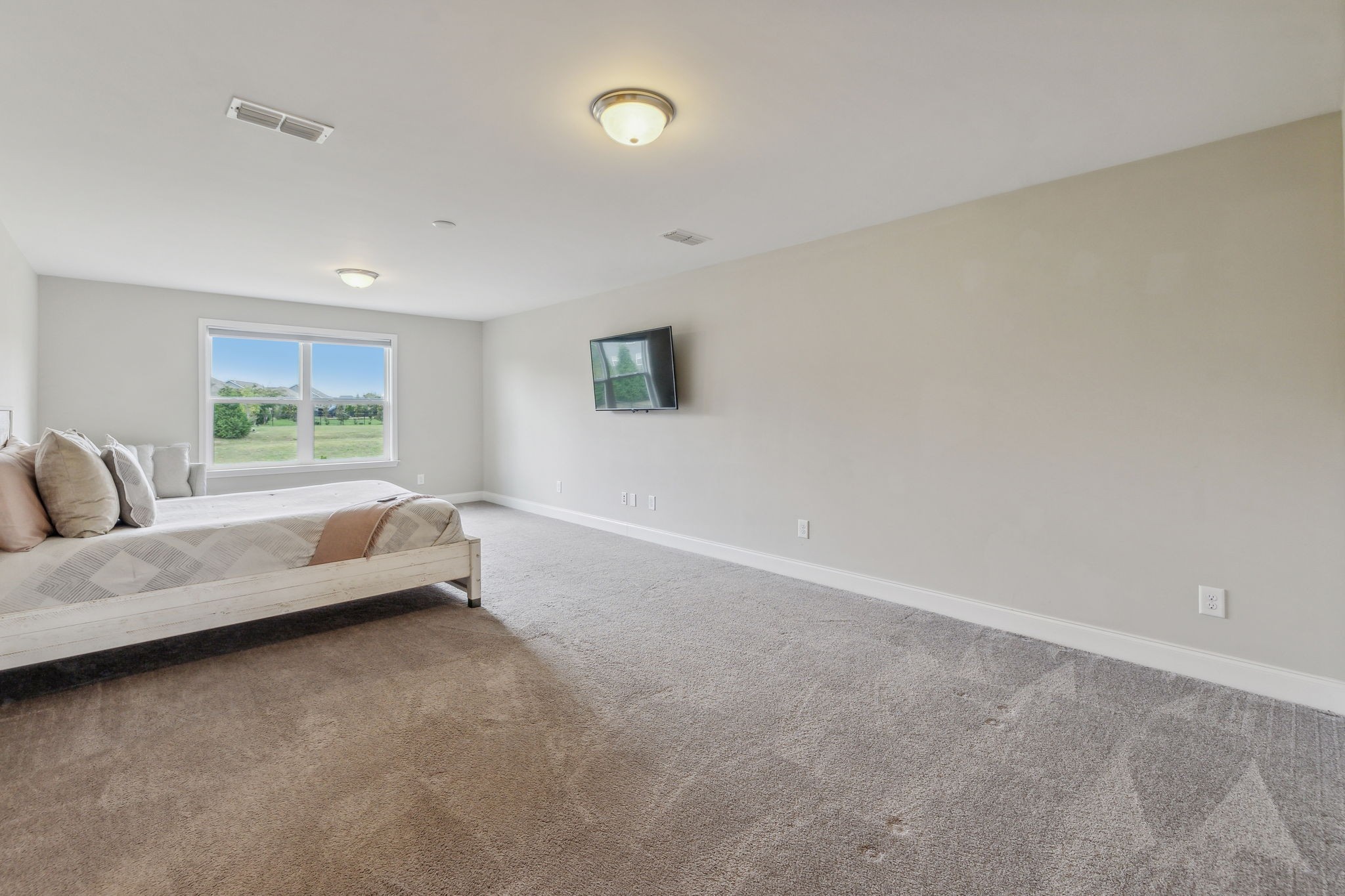 814 Cherry Grove Dr
