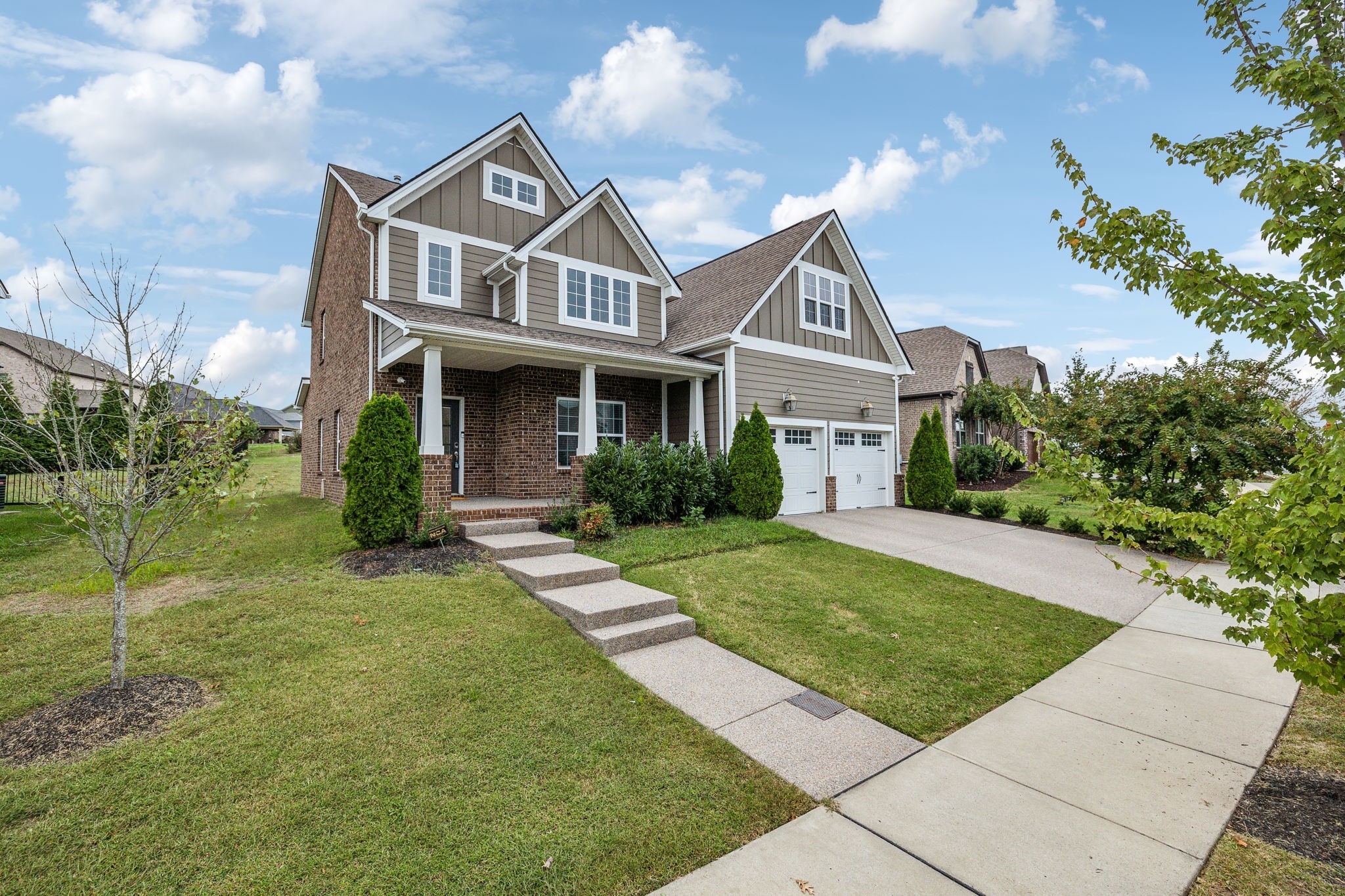 814 Cherry Grove Dr
