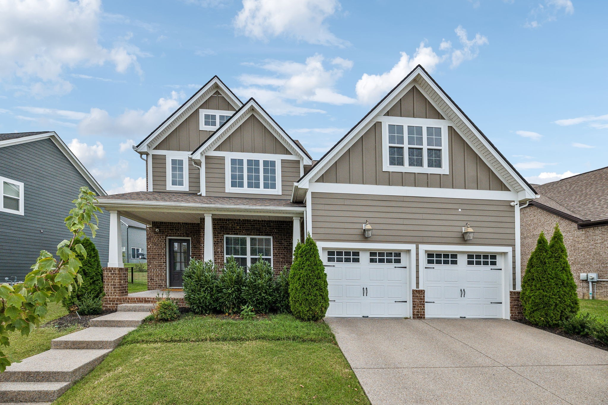 814 Cherry Grove Dr