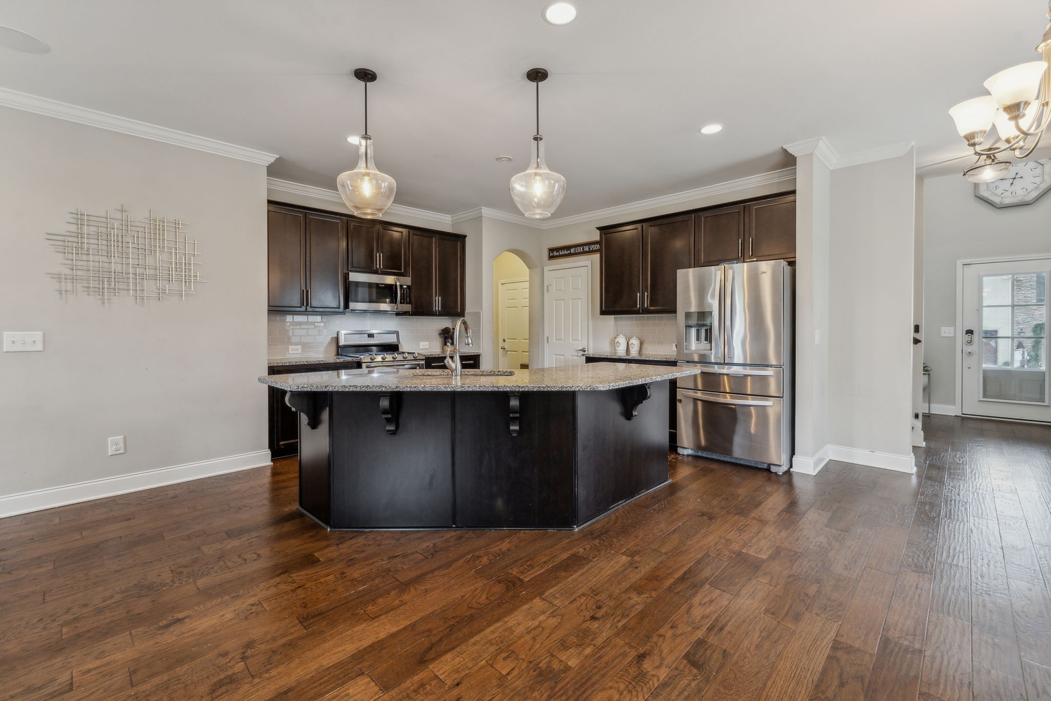 814 Cherry Grove Dr