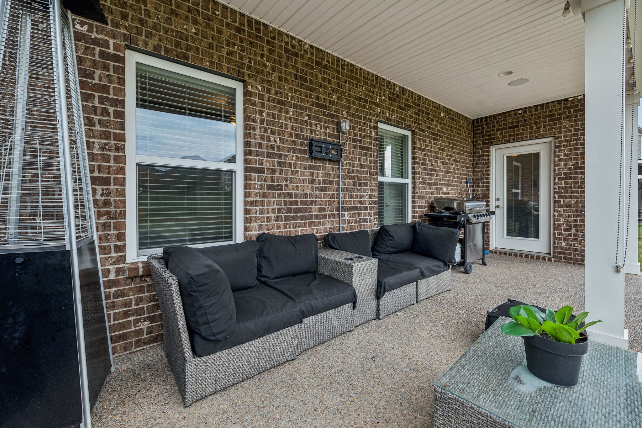 814 Cherry Grove Dr