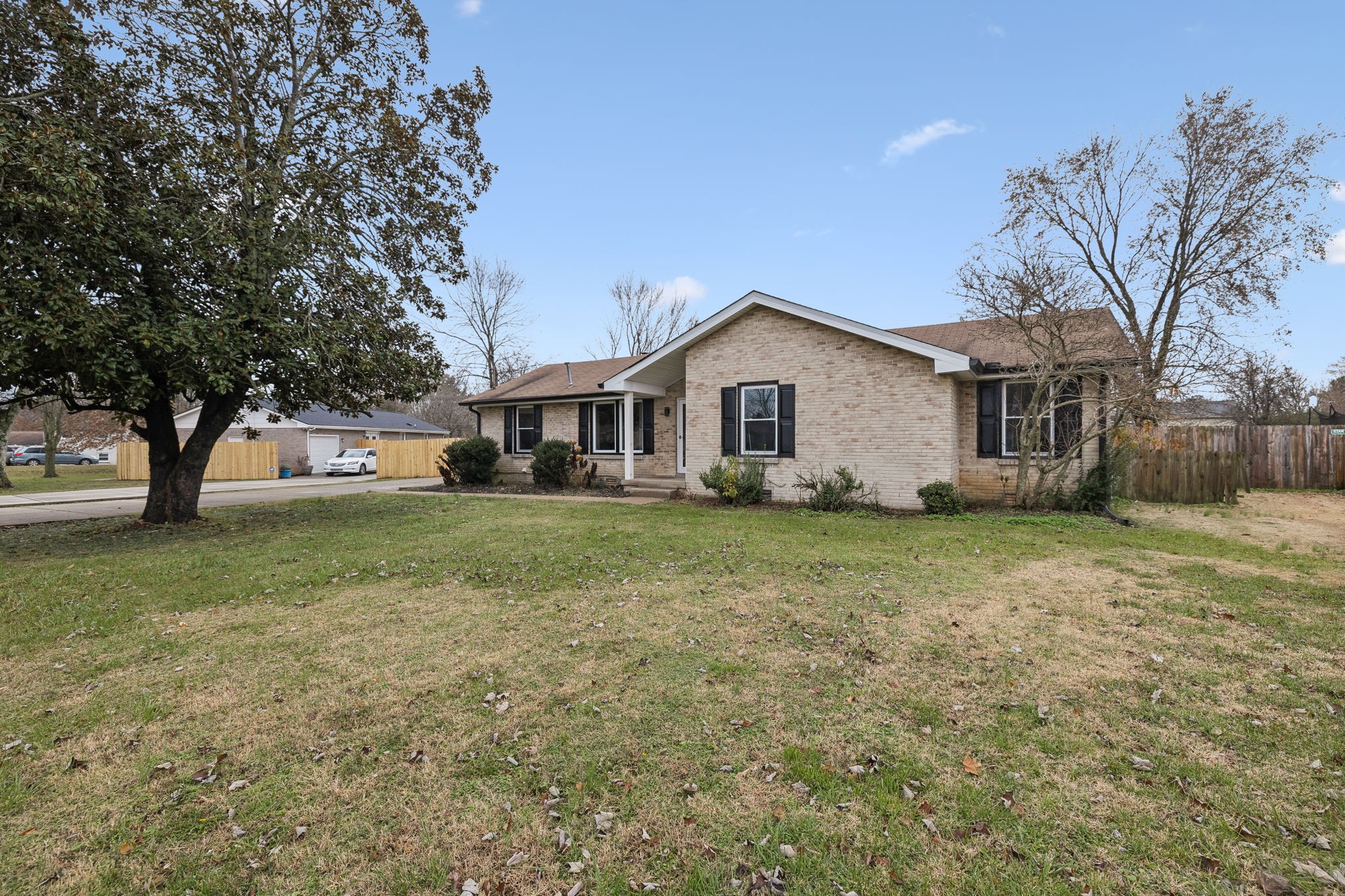 101 Hankins Dr