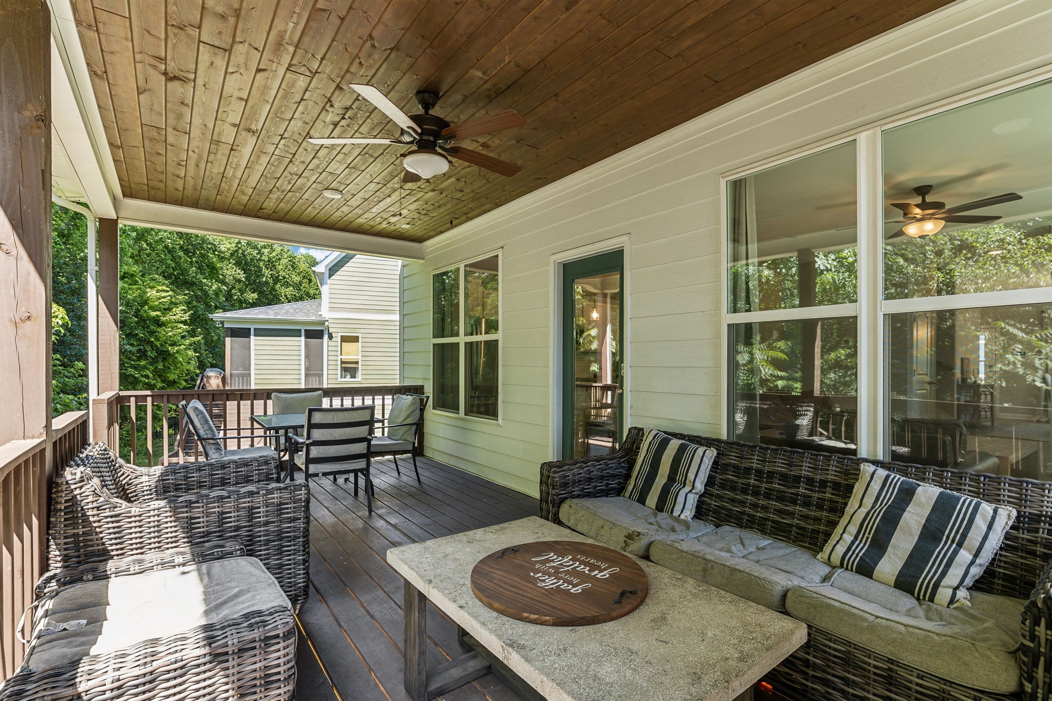 452 Evans Dr