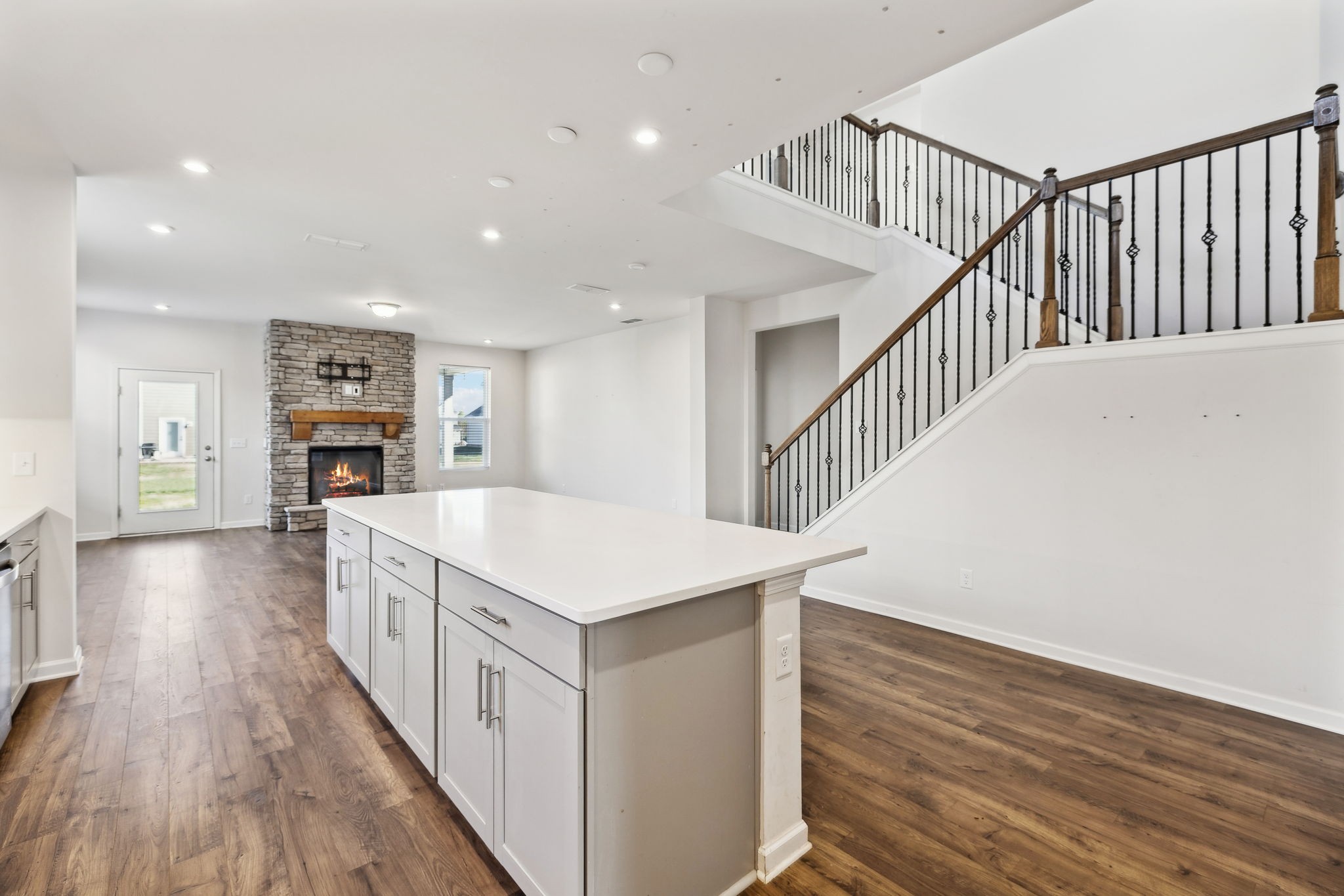 2908 Pomoa Pl