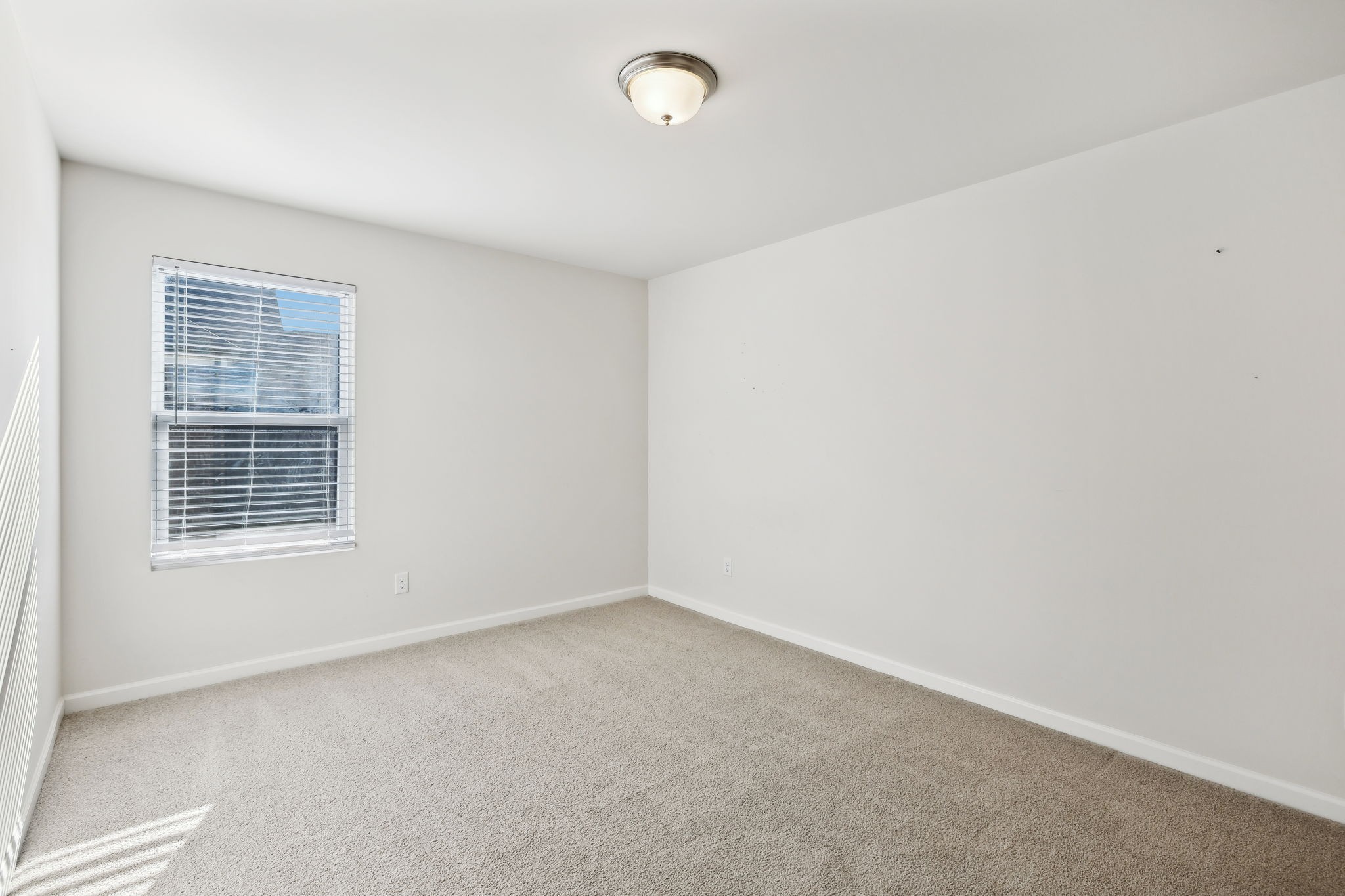 2908 Pomoa Pl