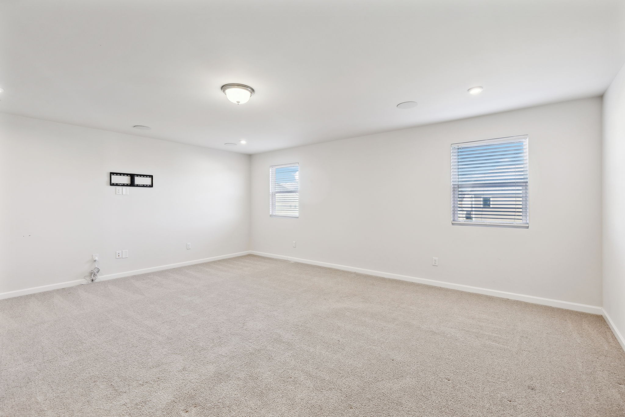 2908 Pomoa Pl