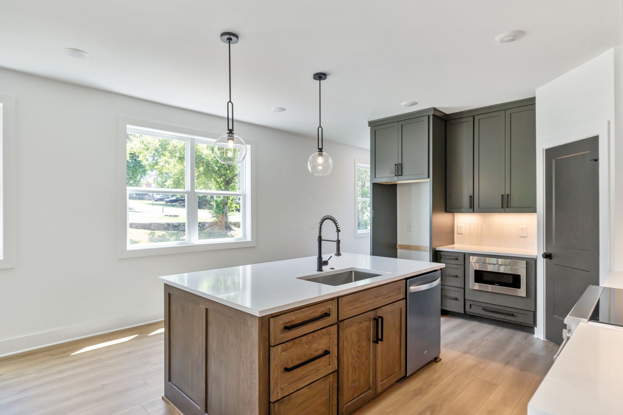1301 Katie Ave Unit: A