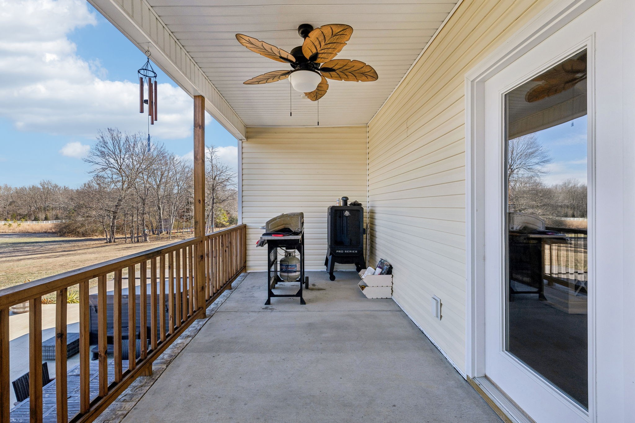 1039 Hayshed Rd
