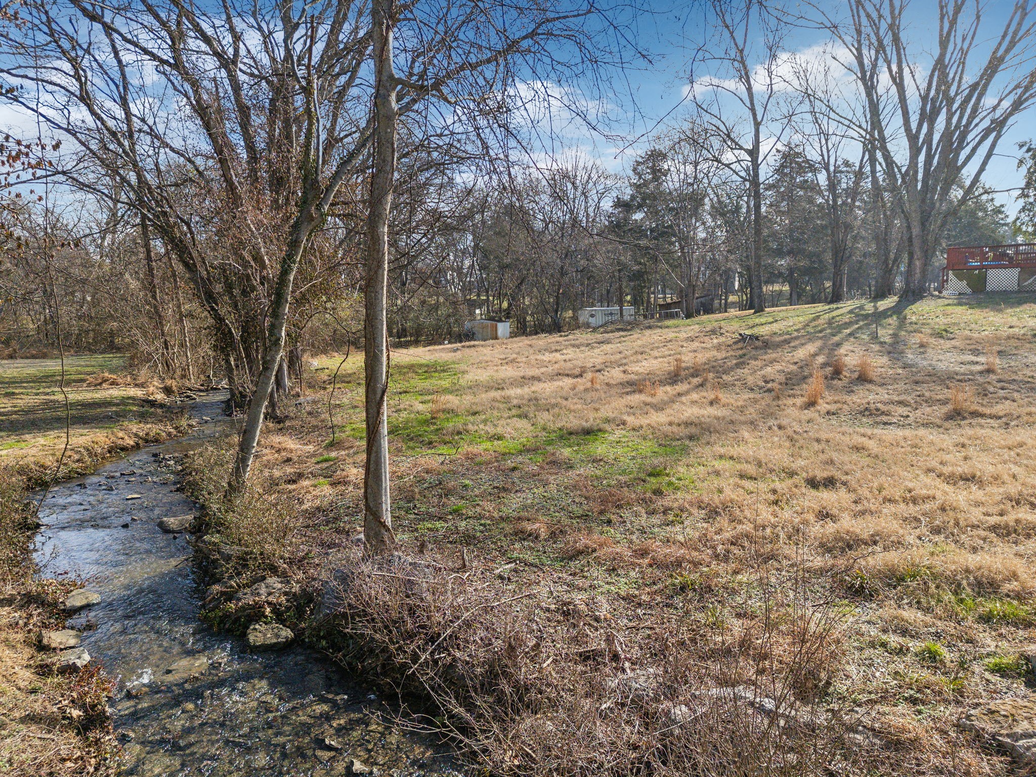 1024 Lake Ct