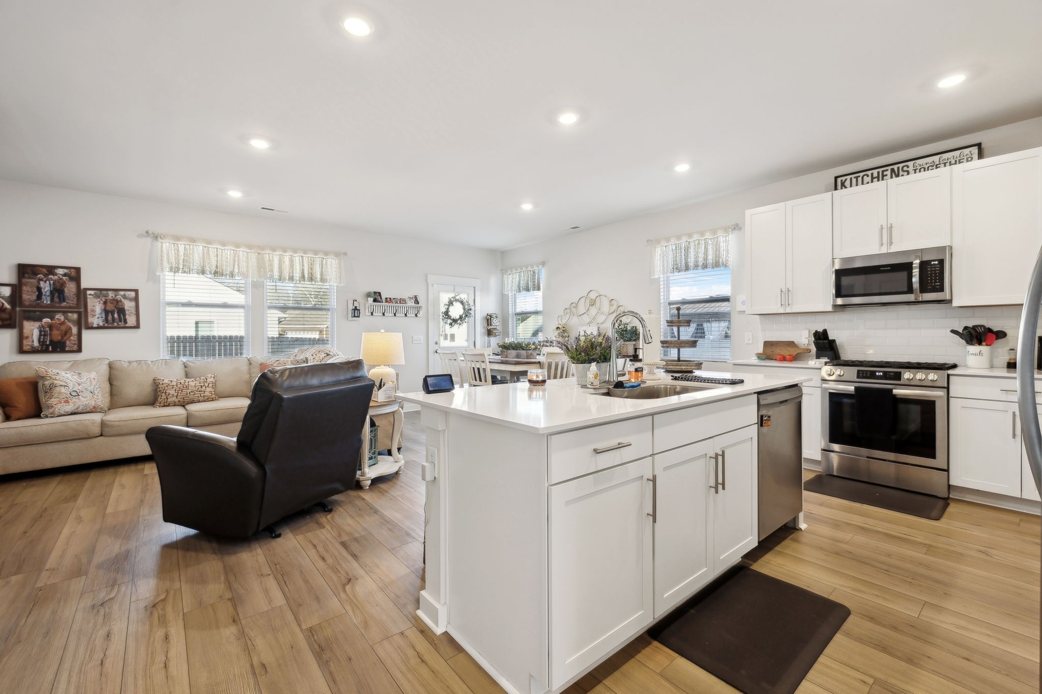 142 Merion Way