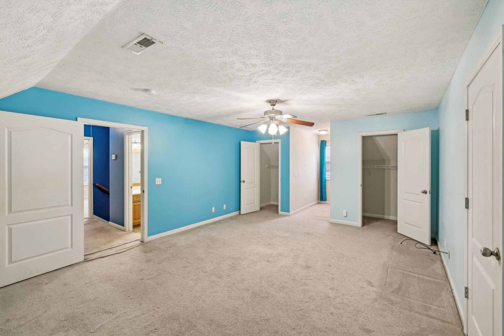 277 Oak Hollow Rd