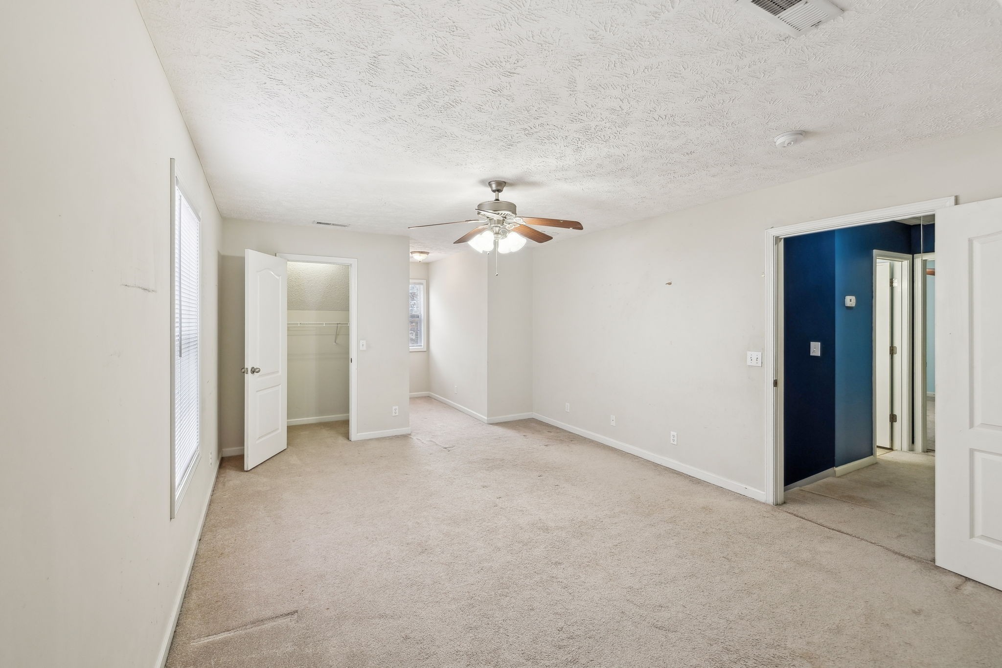 277 Oak Hollow Rd
