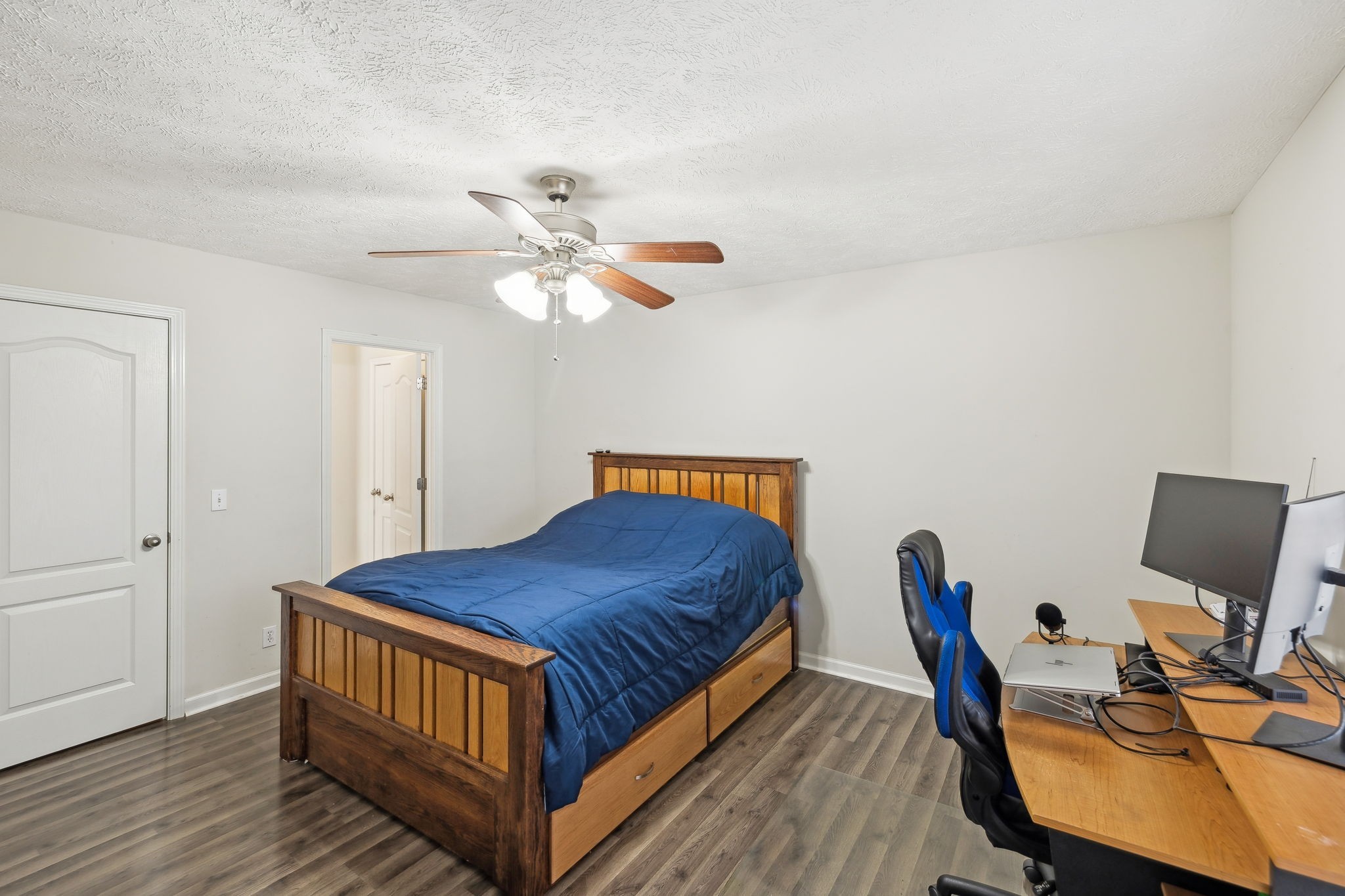 277 Oak Hollow Rd