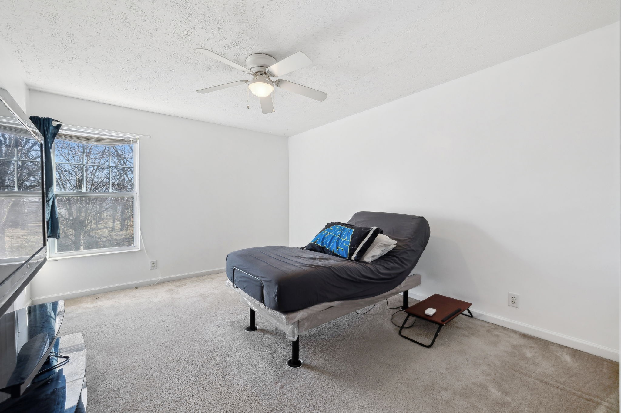 221 Maxwell Pl